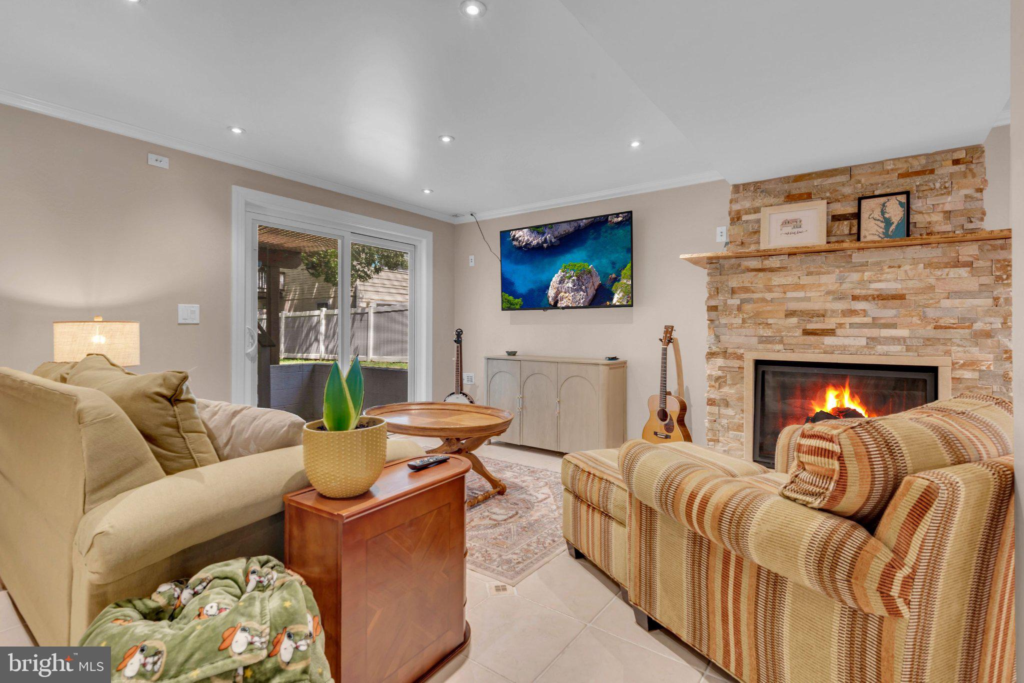 ARDEN ON THE SEVERN - Residential