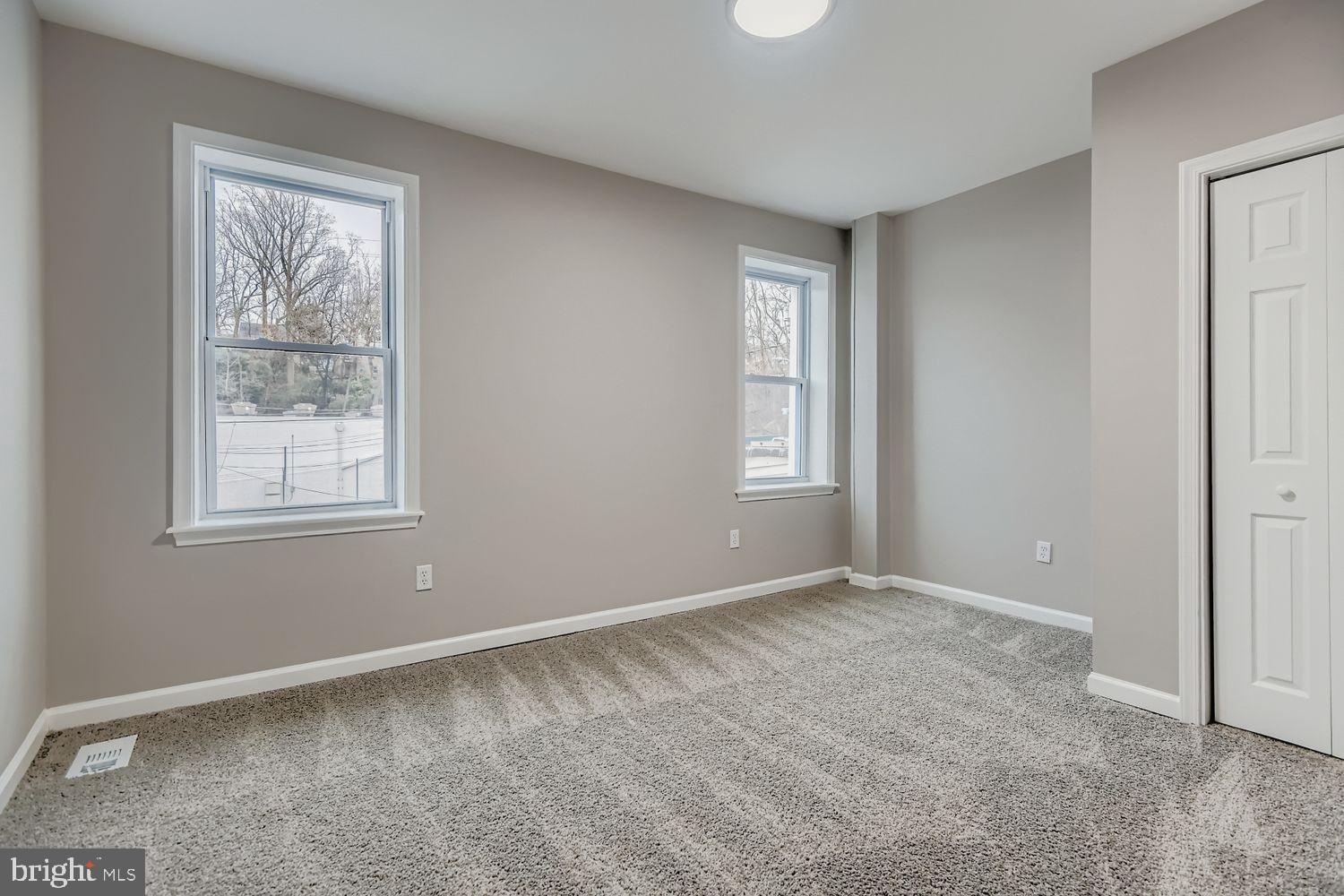 WOODBERRY - Residential