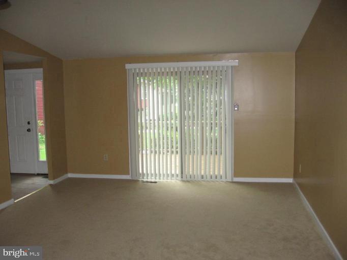 VILLAGE OF OWEN BROWN - Residential