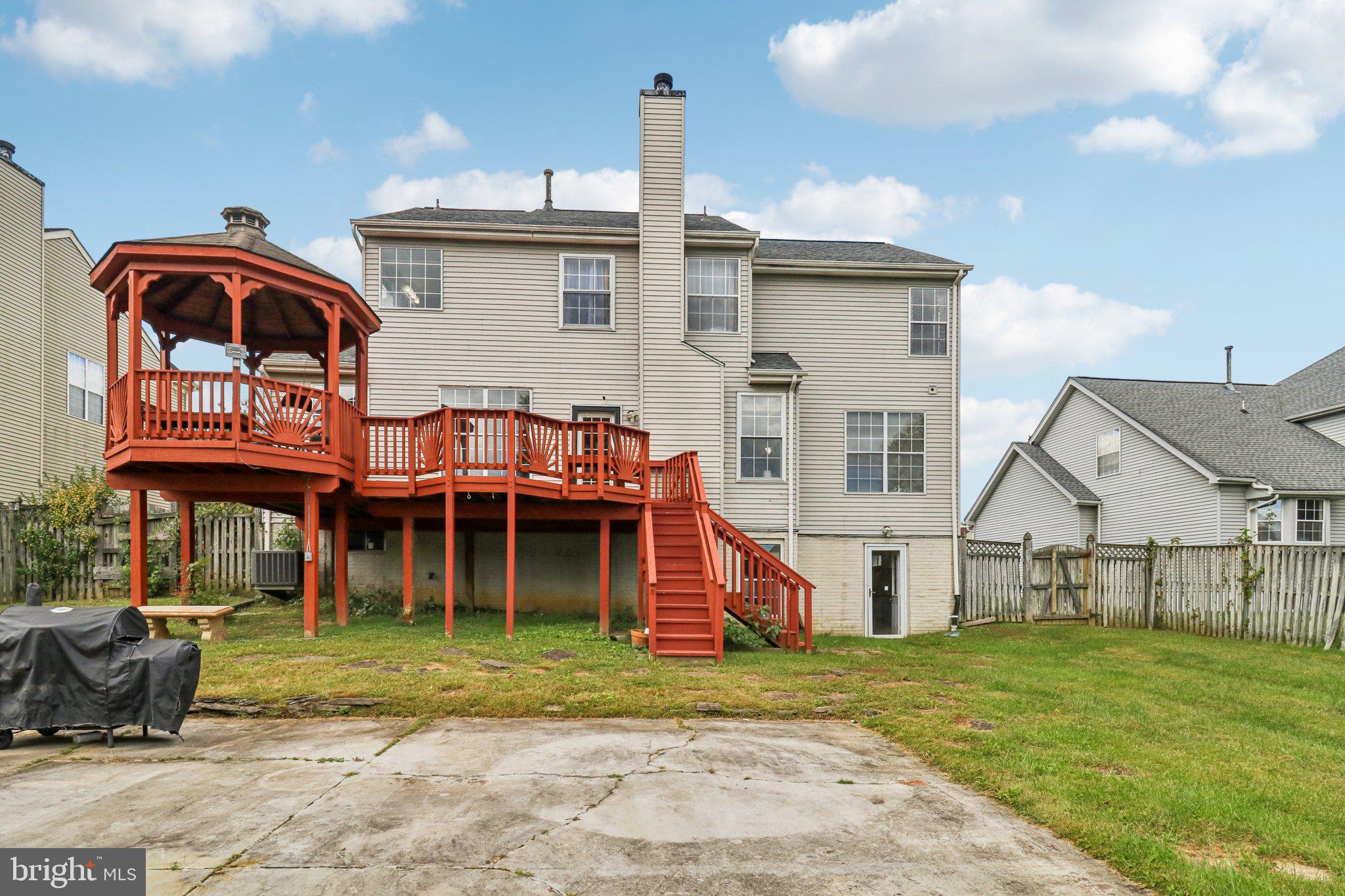 COLLINGTON STATION - Residential
