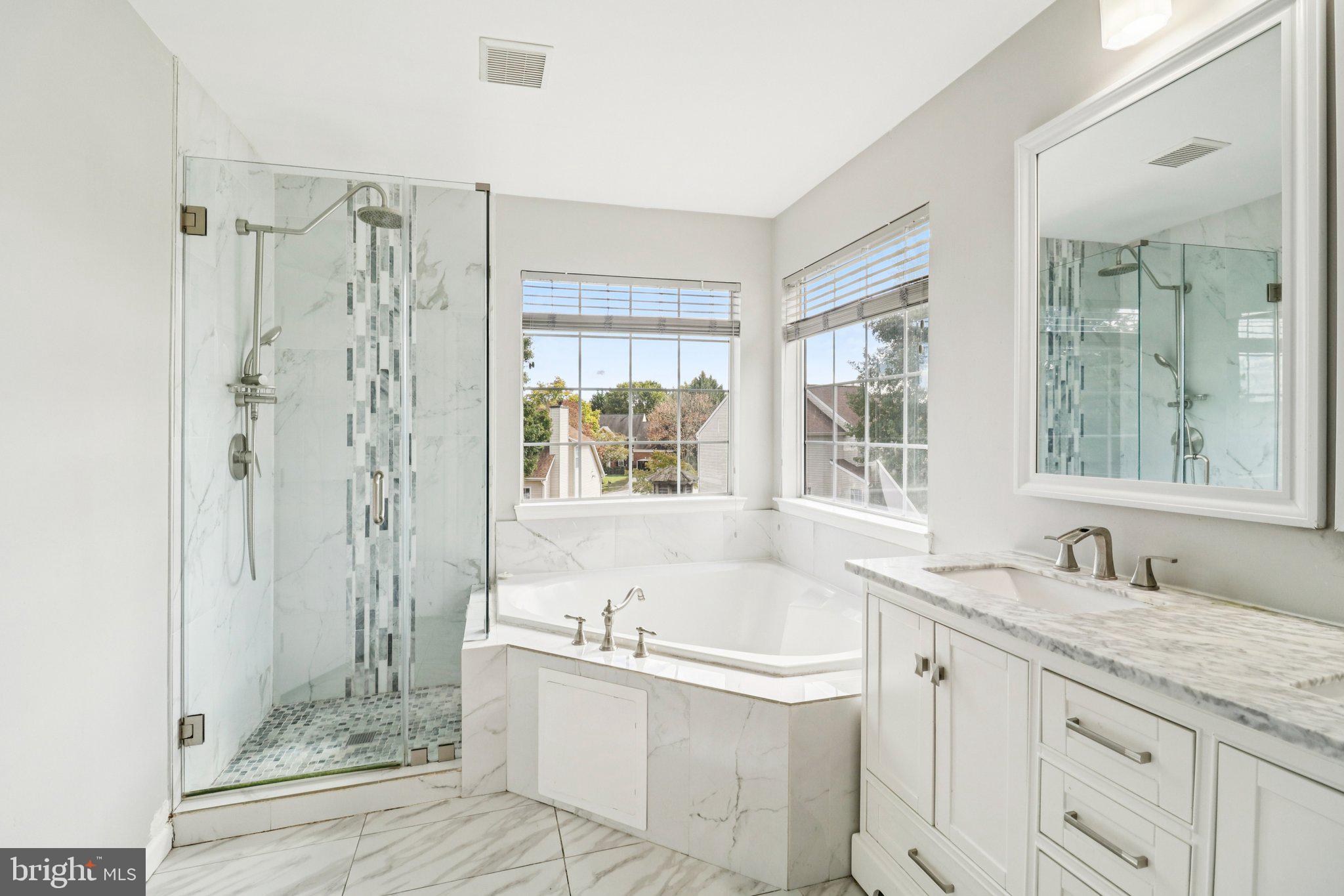 COLLINGTON STATION - Residential