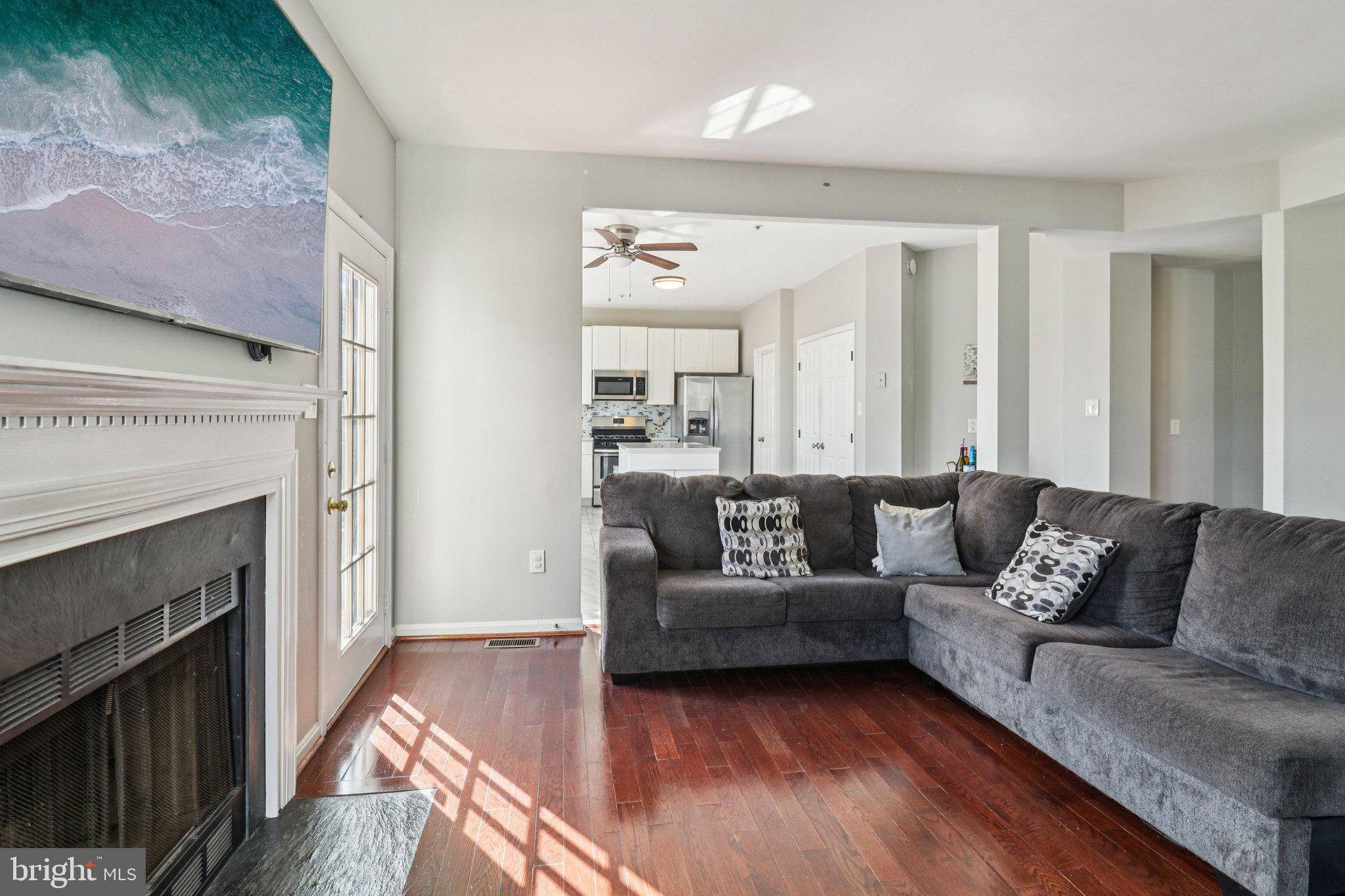 COLLINGTON STATION - Residential