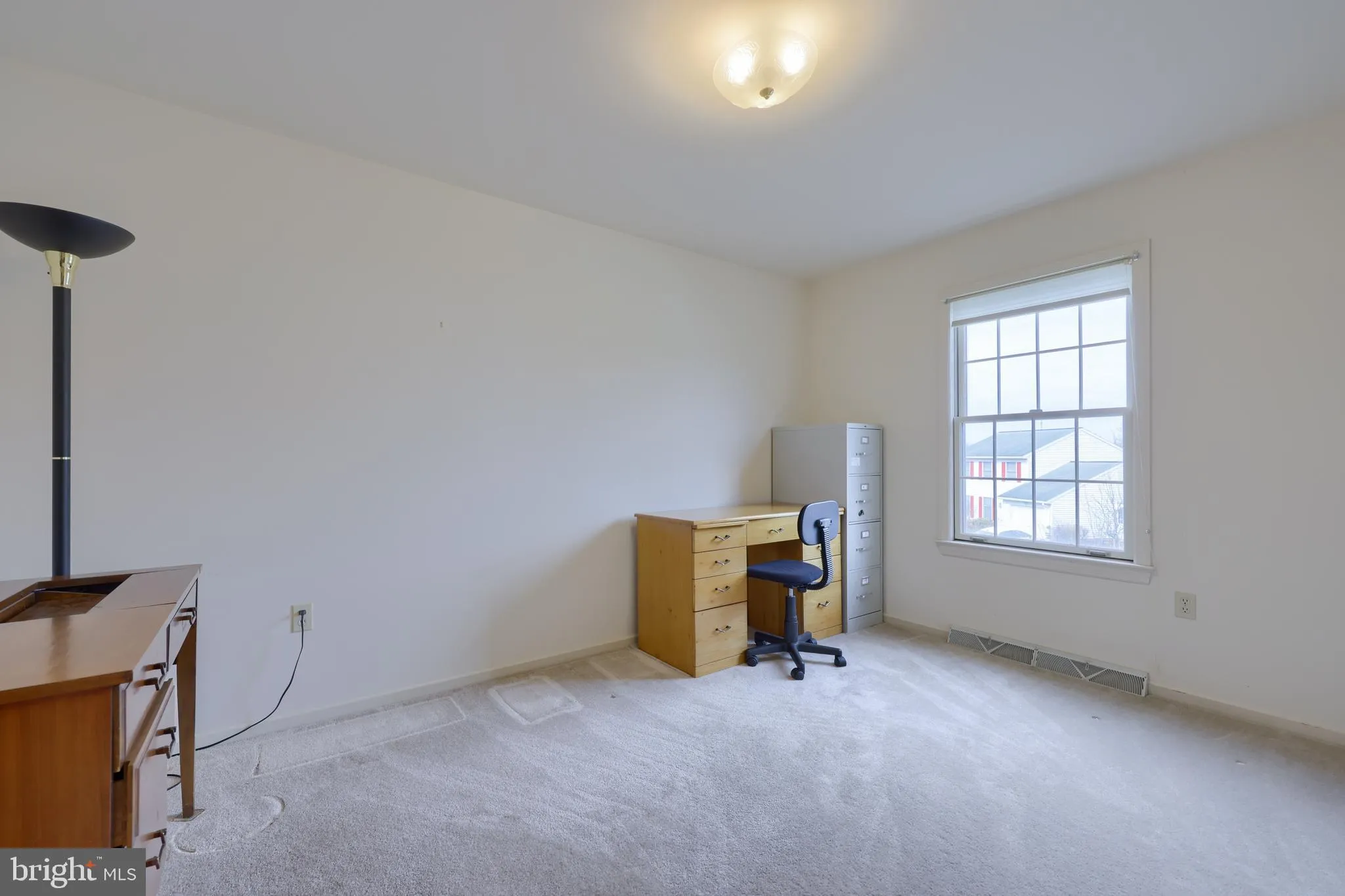 Lancaster, Pennsylvania 17601, United States, 3 Bedrooms Bedrooms, ,3 BathroomsBathrooms,Residential,Pending,81333