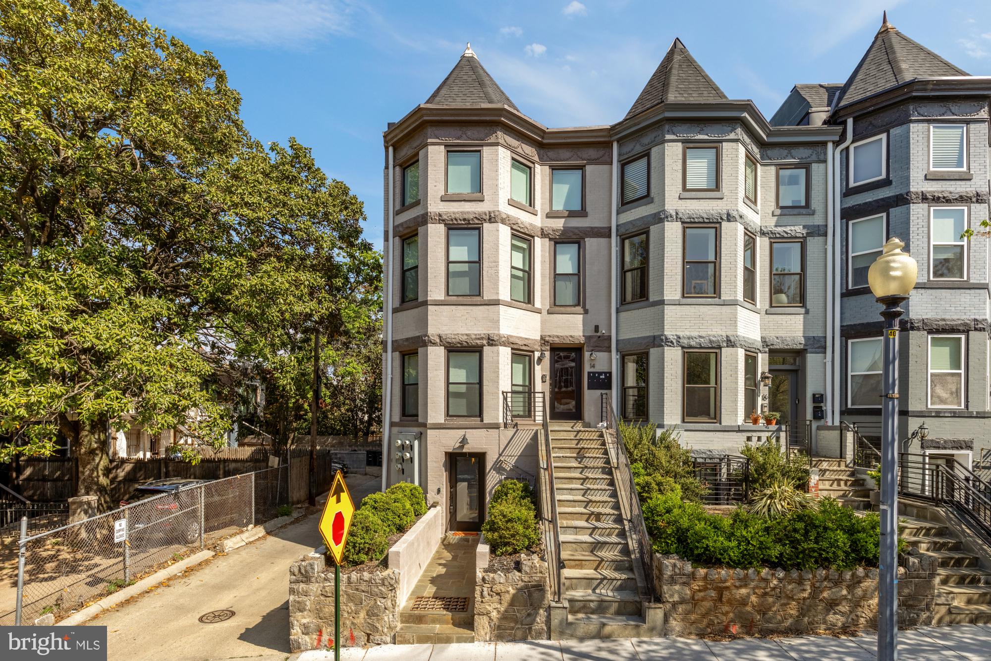 14 T STREET NE 1