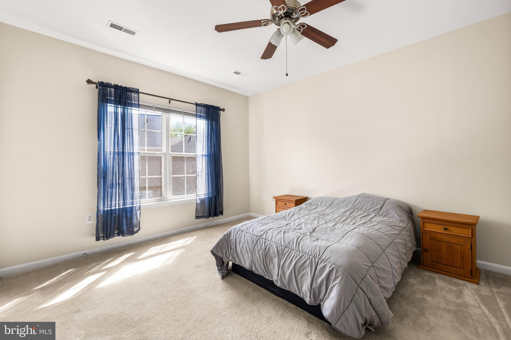 HIGH VIEW AT HUNT VALLEY - Residential