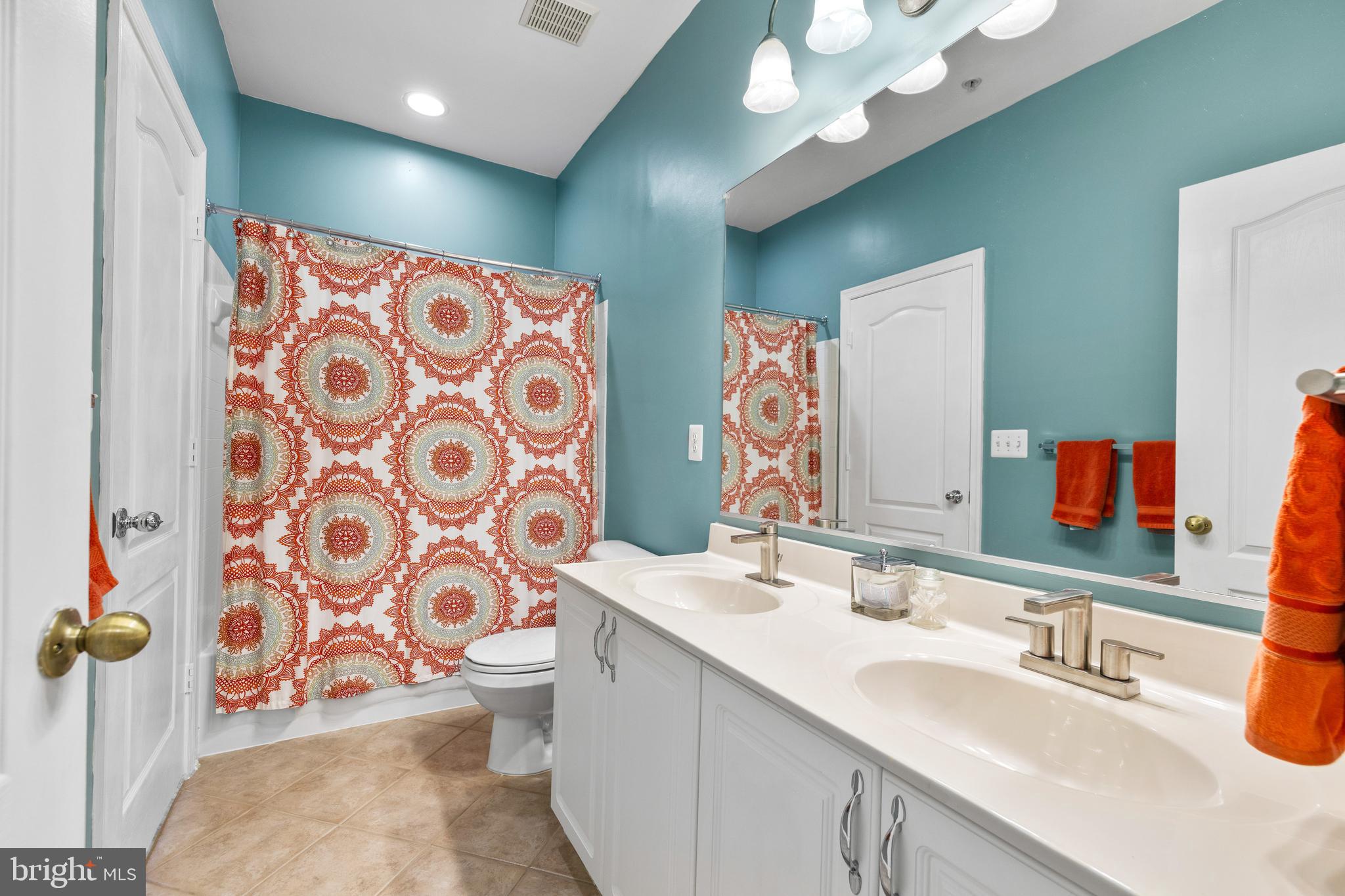 HIGH VIEW AT HUNT VALLEY - Residential