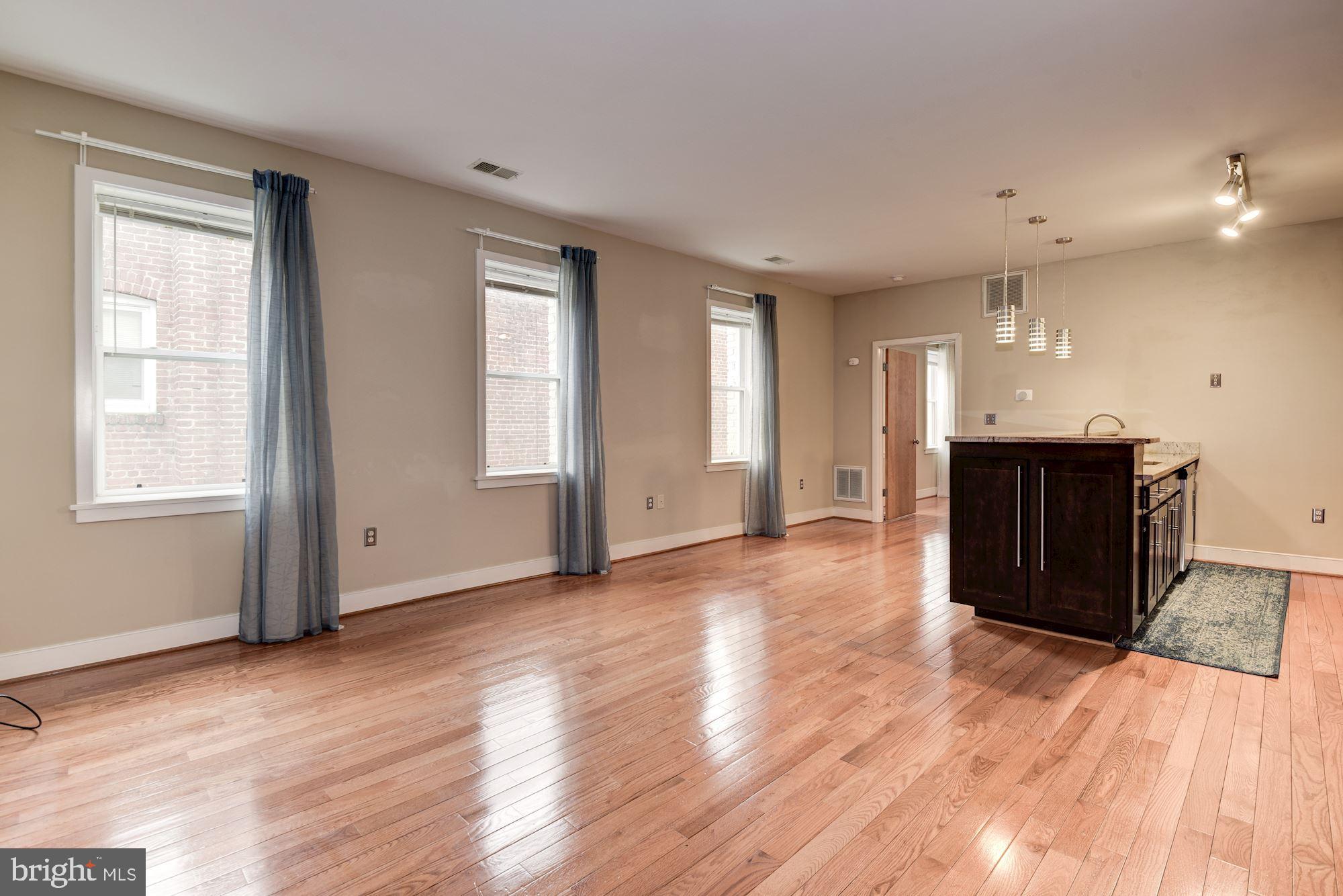 921 BUTTERNUT STREET NW 303