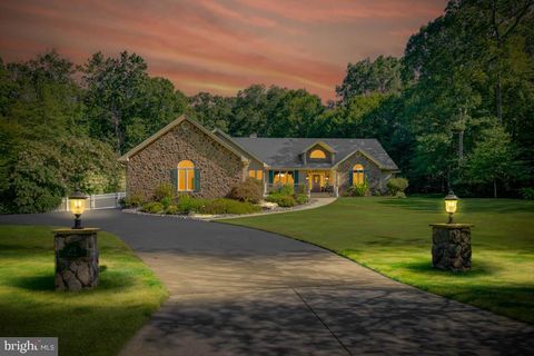 24 FOX HAVEN LANE MULLICA HILL NJ 08062