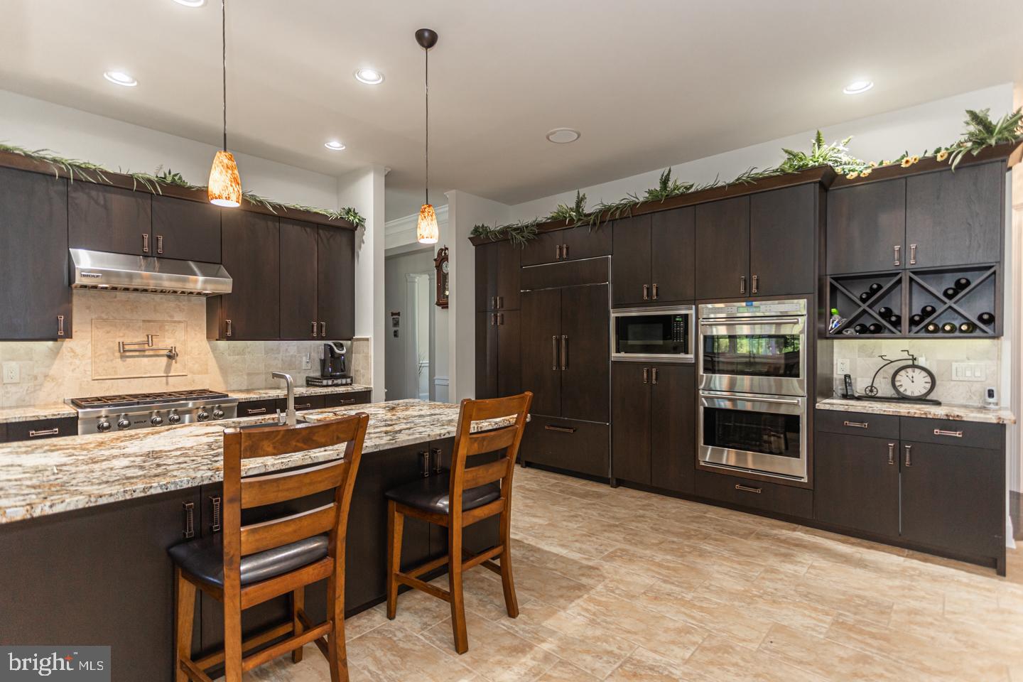 DUTCHESS FARM ESTS - Residential