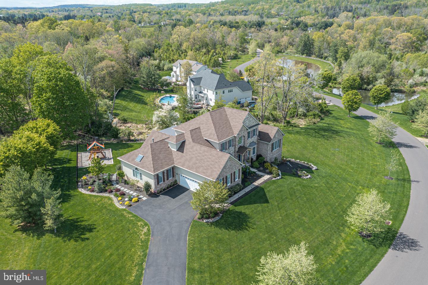 DUTCHESS FARM ESTS - Residential