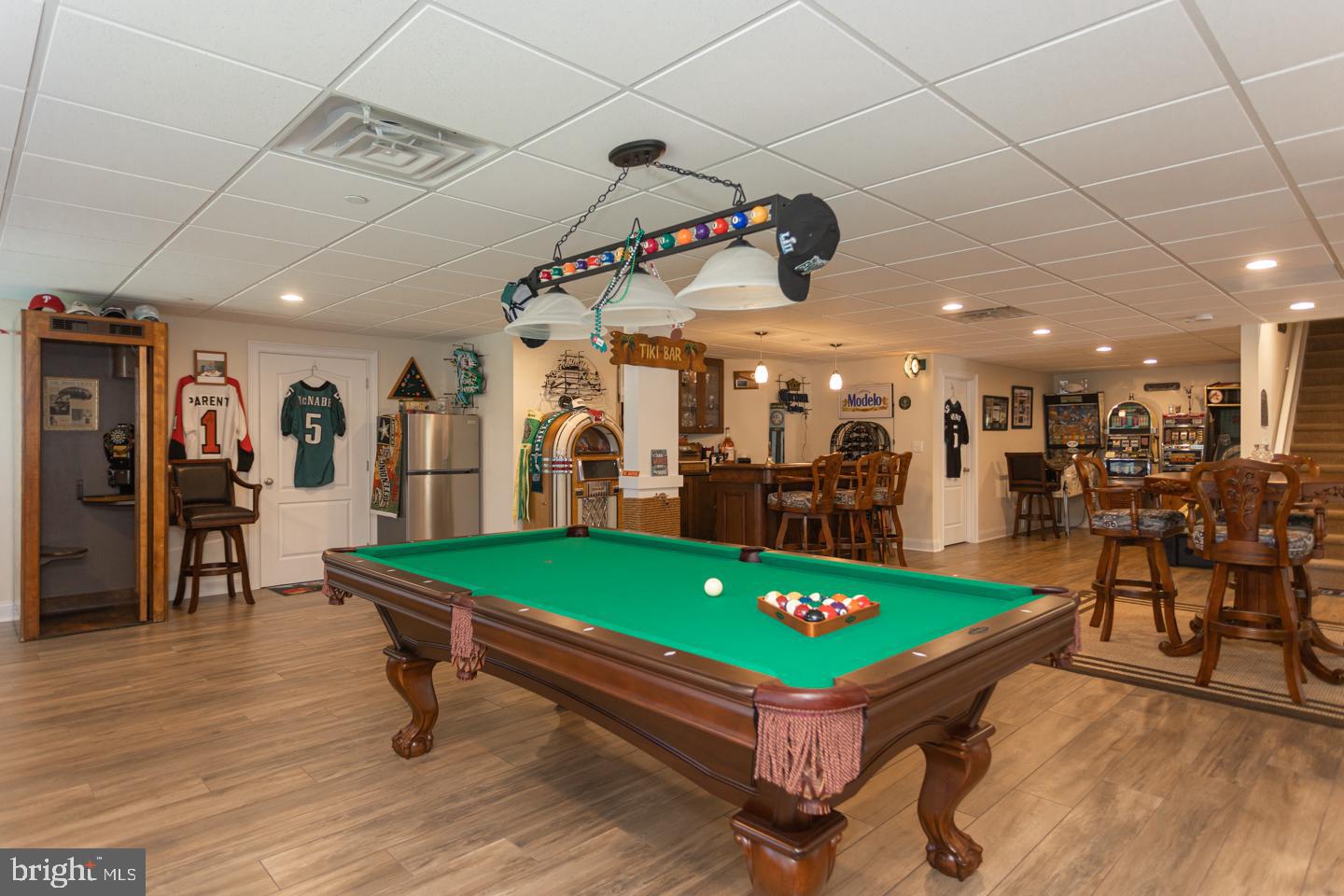 DUTCHESS FARM ESTS - Residential