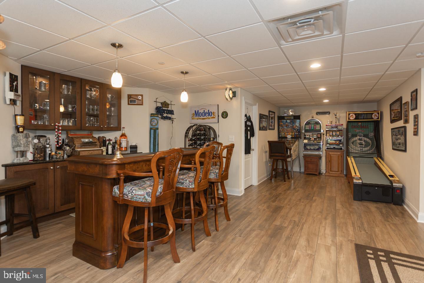 DUTCHESS FARM ESTS - Residential