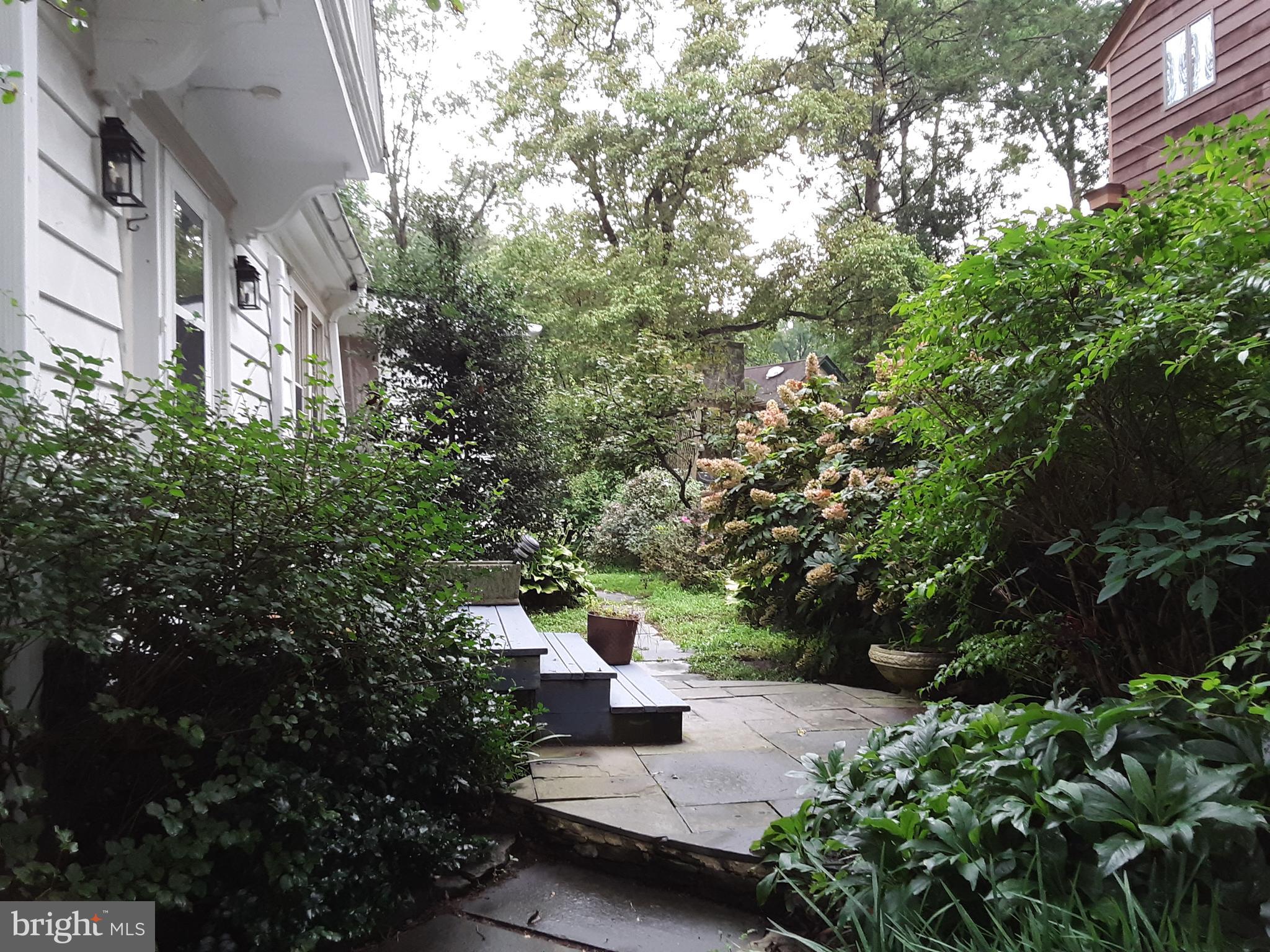 MIQUON - Residential