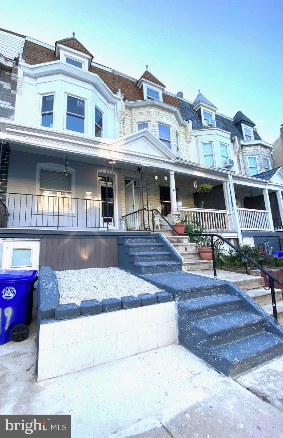 519 LOCUST