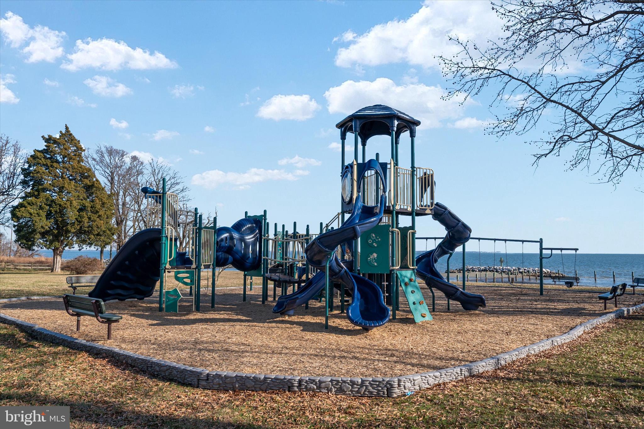 BEVERLEY BEACH - Residential