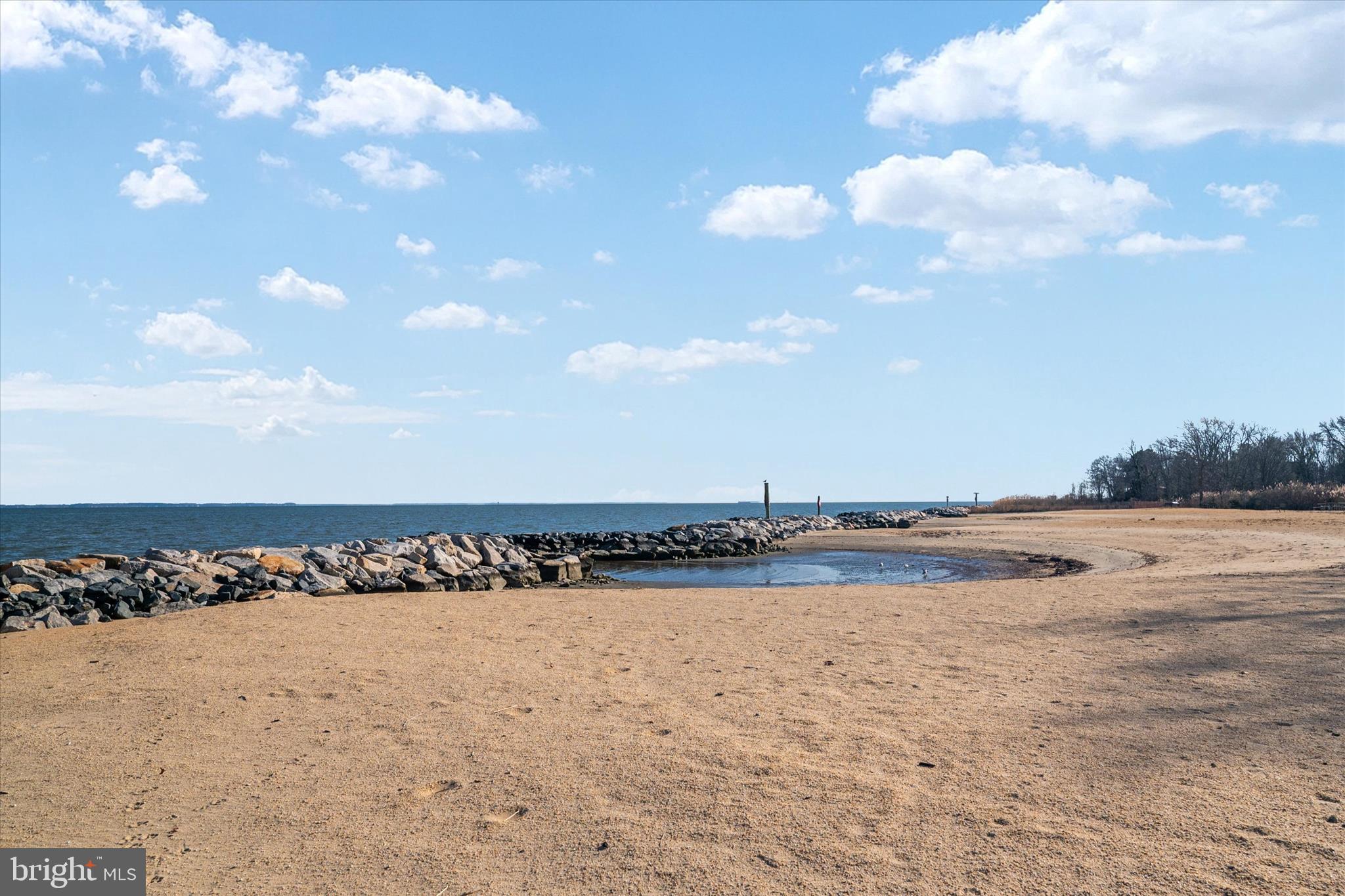 BEVERLEY BEACH - Residential