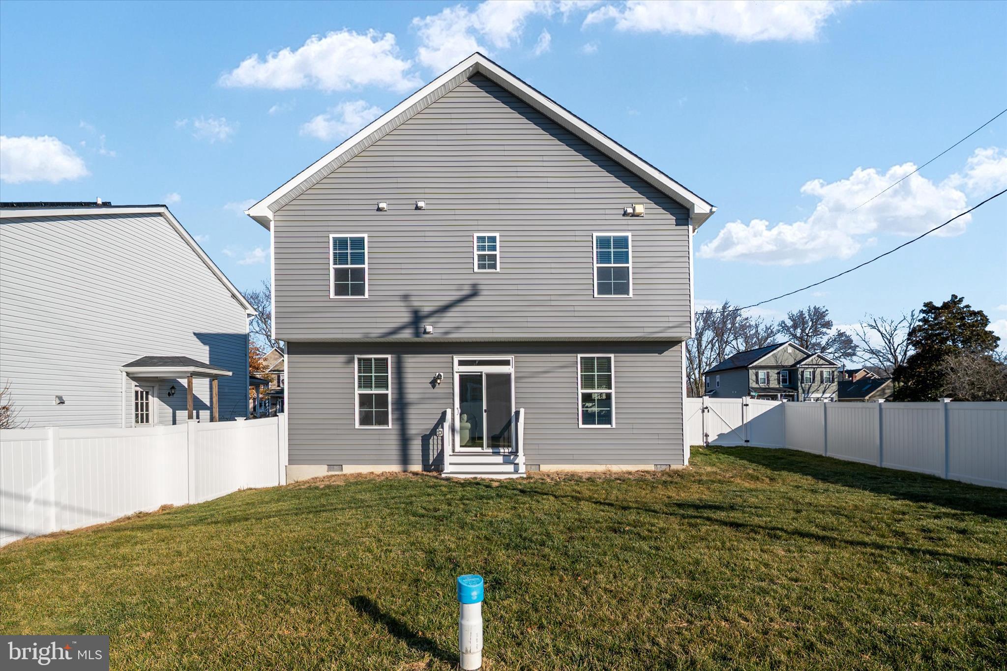 BEVERLEY BEACH - Residential