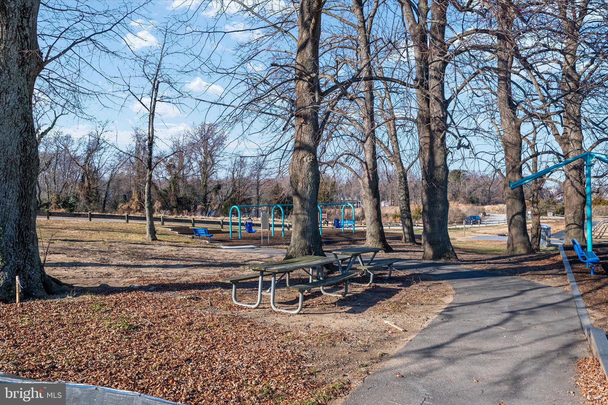 BEVERLEY BEACH - Residential