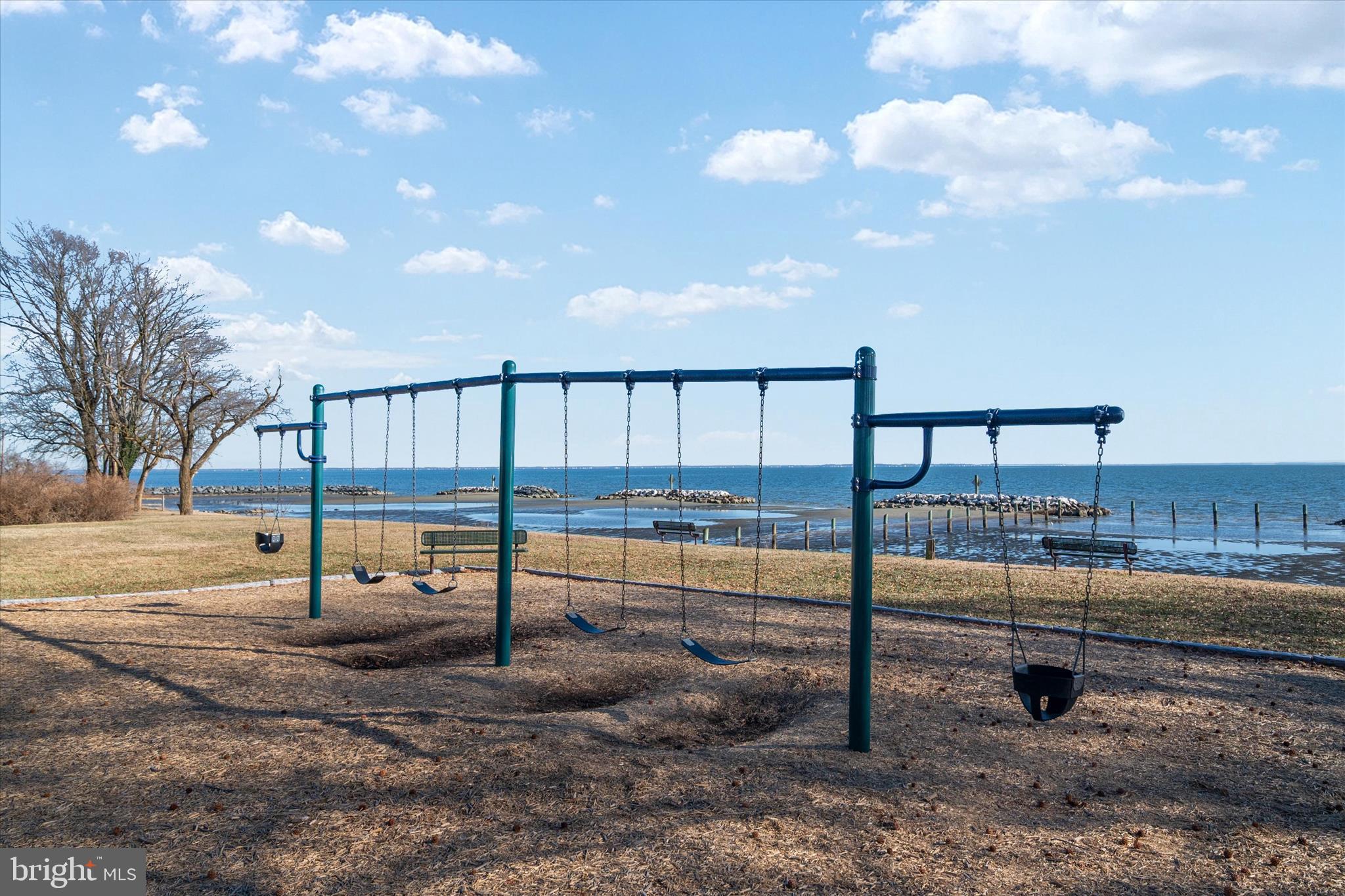 BEVERLEY BEACH - Residential