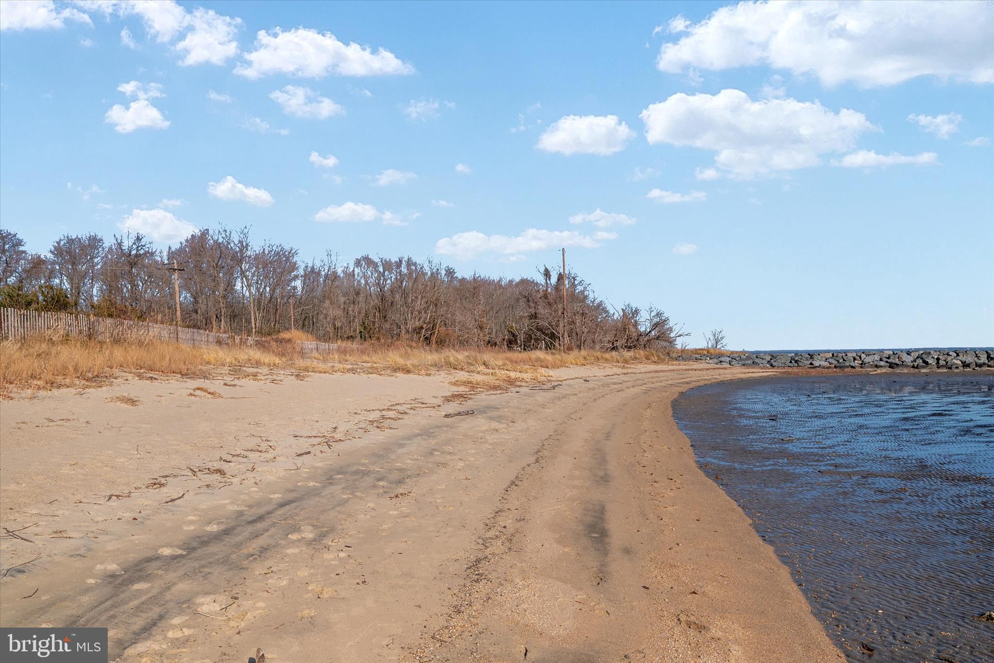 BEVERLEY BEACH - Residential