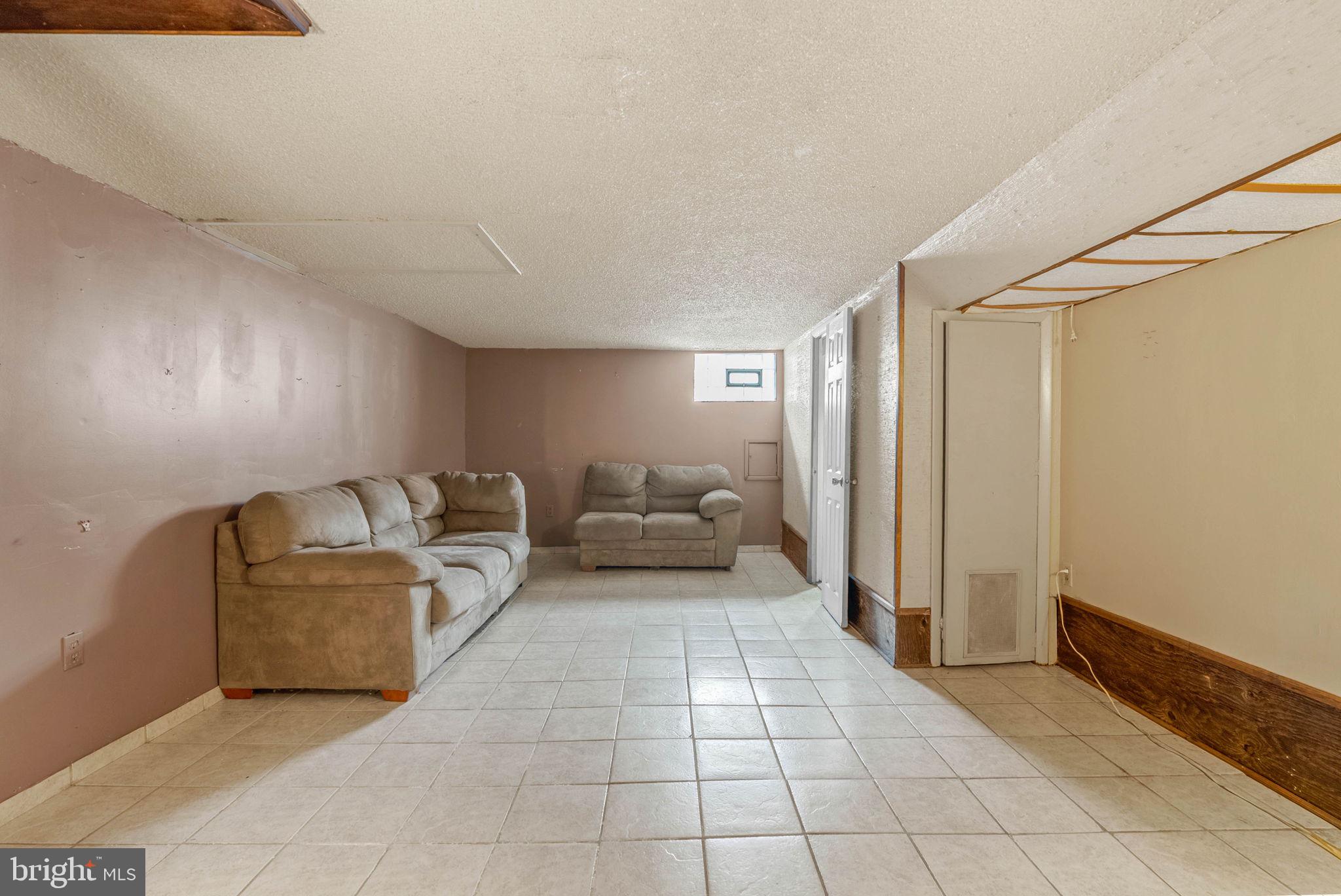 PHILADELPHIA (SOUTH) - Residential