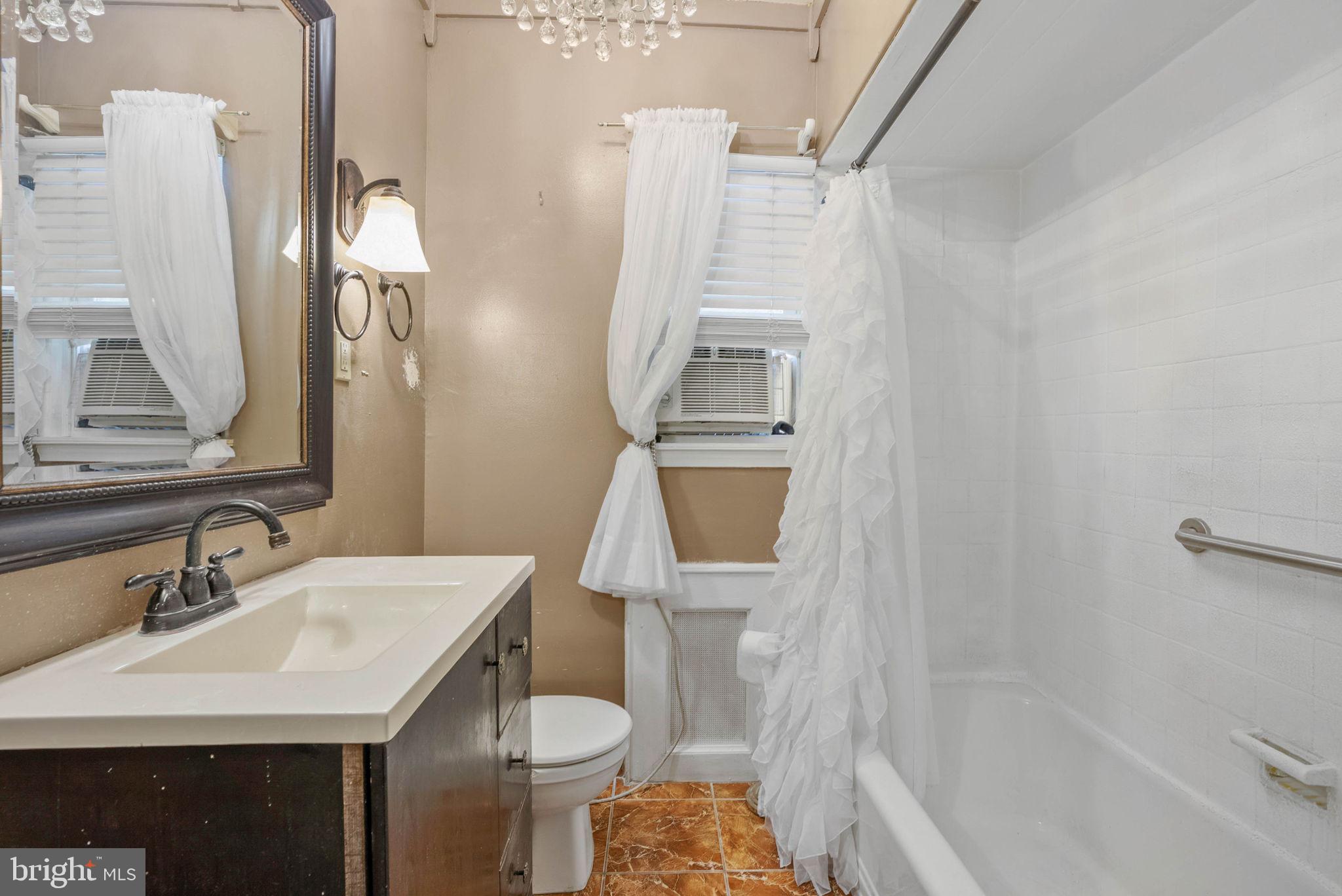 PHILADELPHIA (SOUTH) - Residential