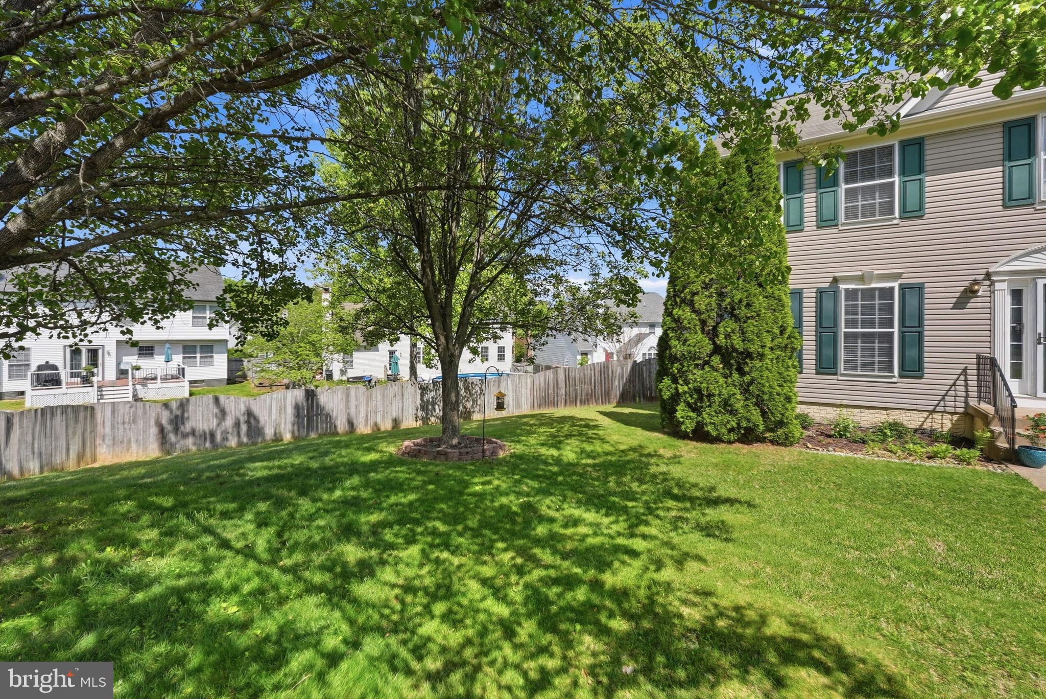 11 SAINT MARKS COURT