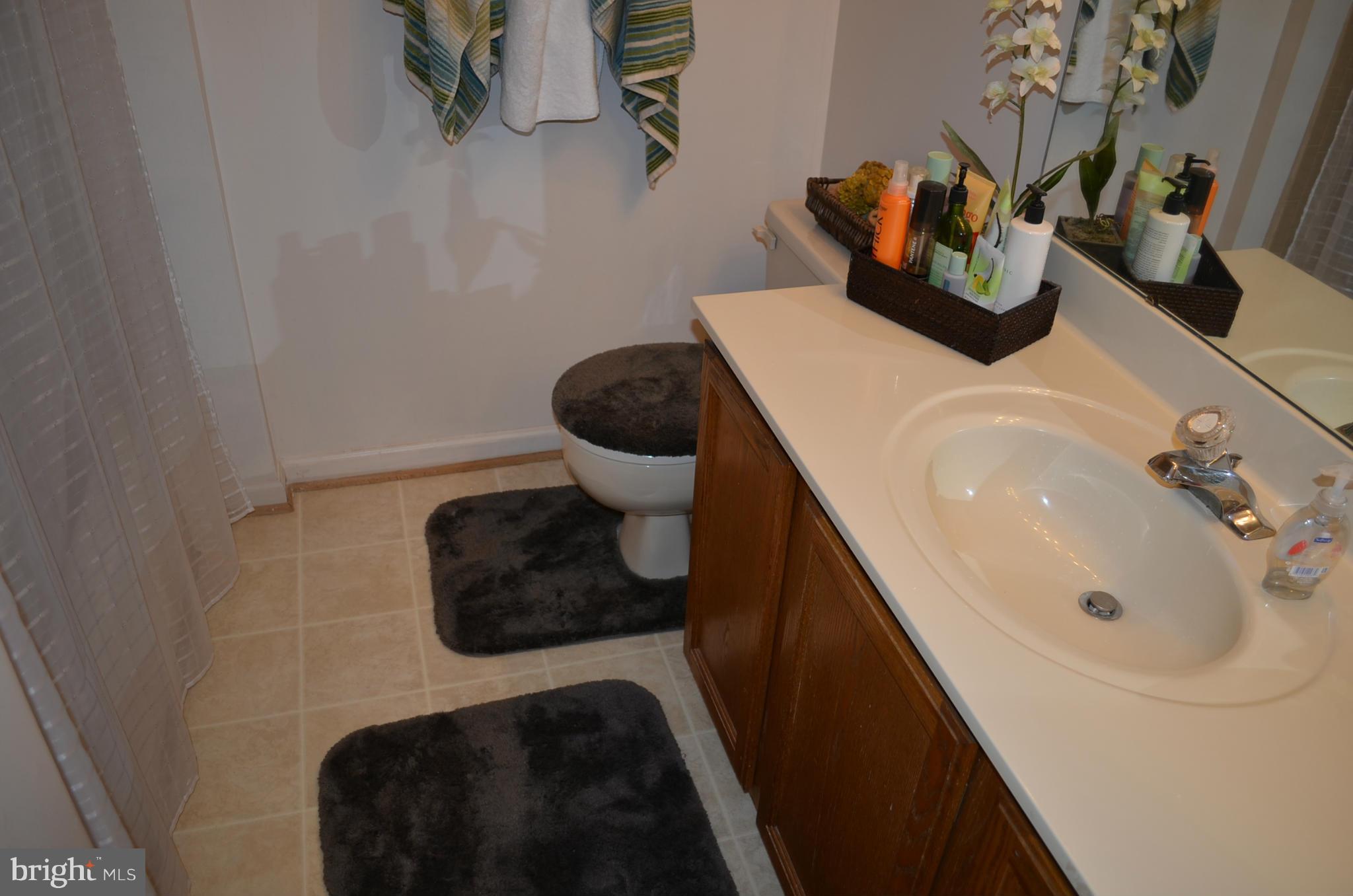 OLD BRIDGE ESTATES - Residential Lease