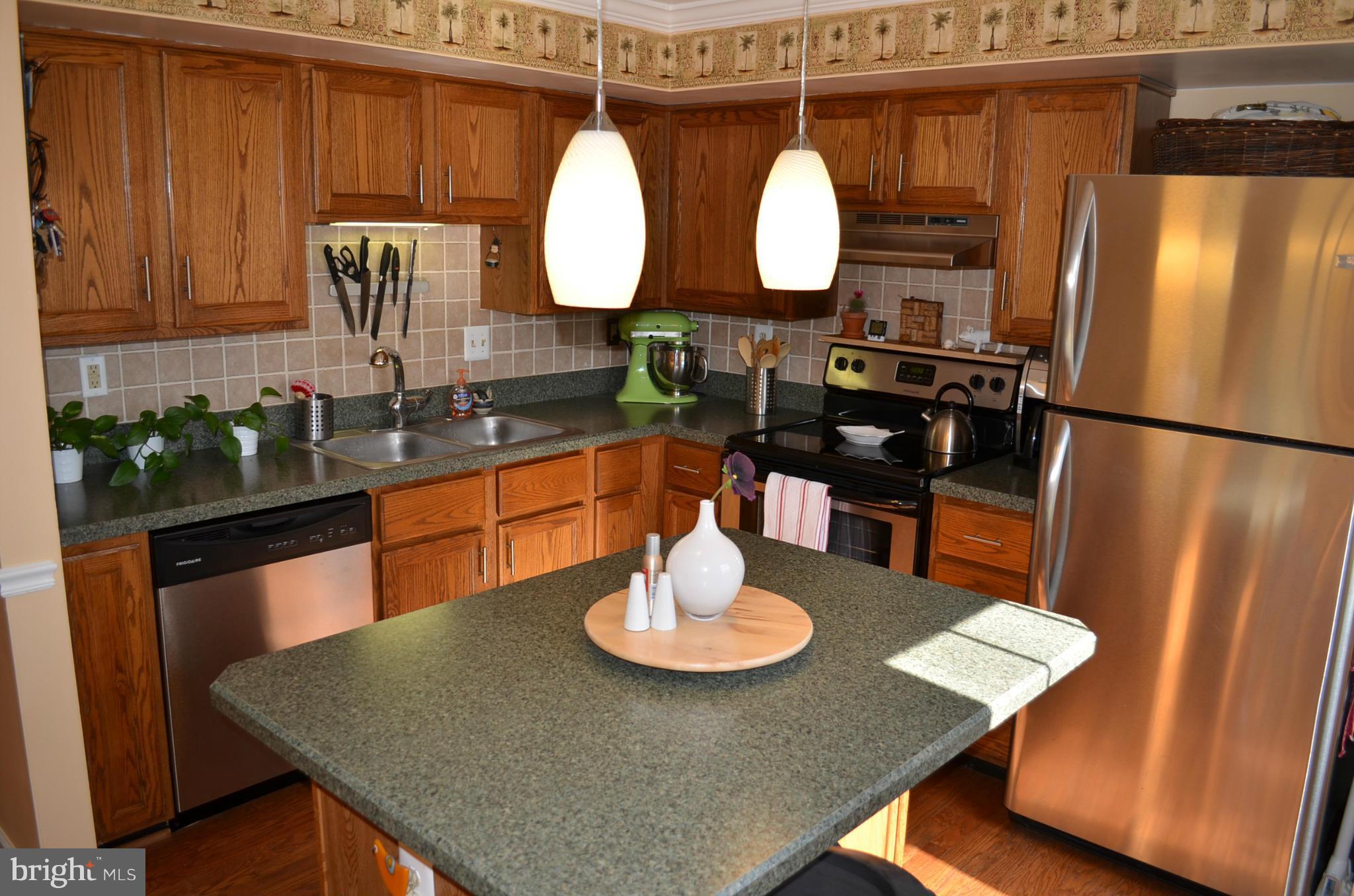 OLD BRIDGE ESTATES - Residential Lease