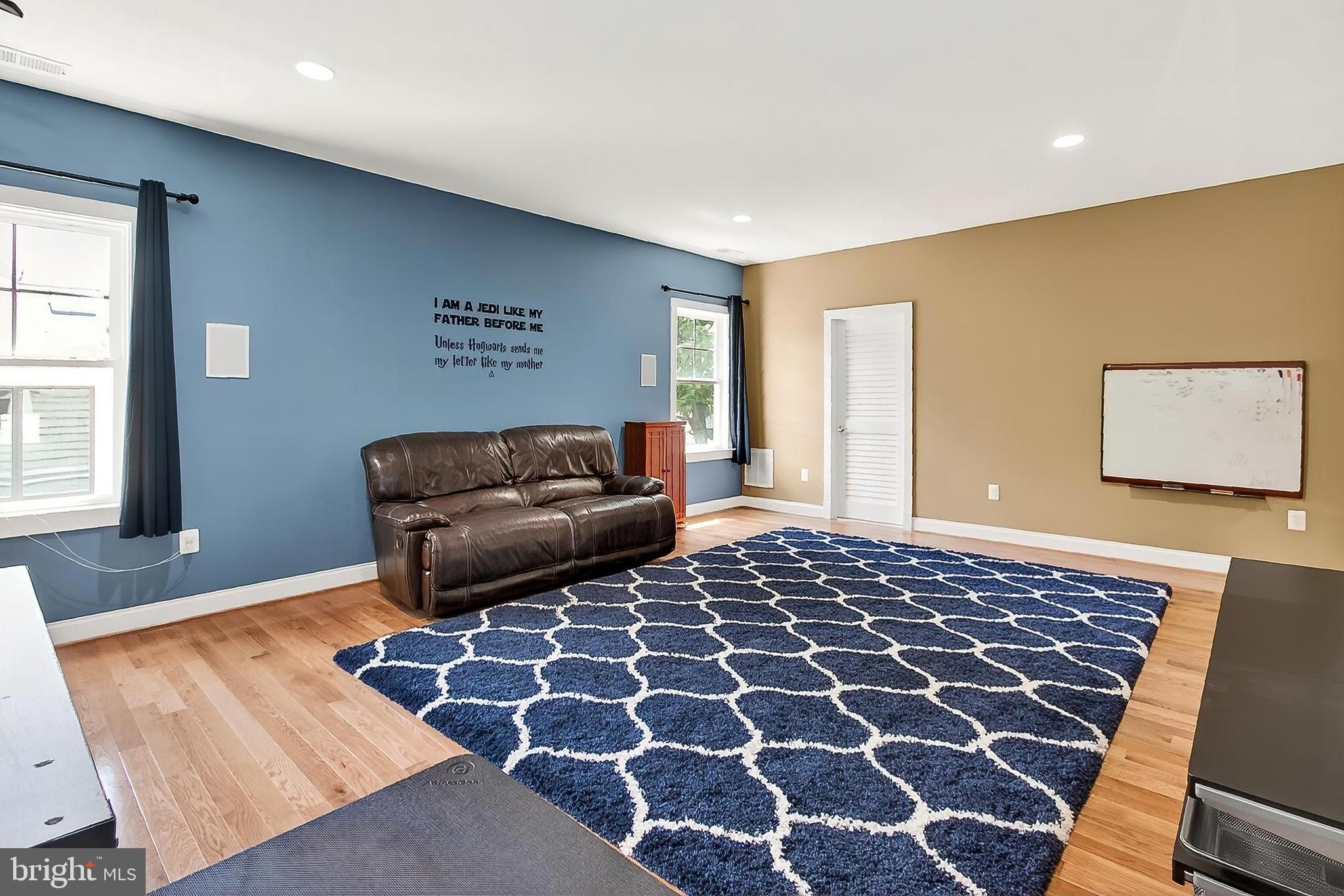 OAK HAVEN - Residential