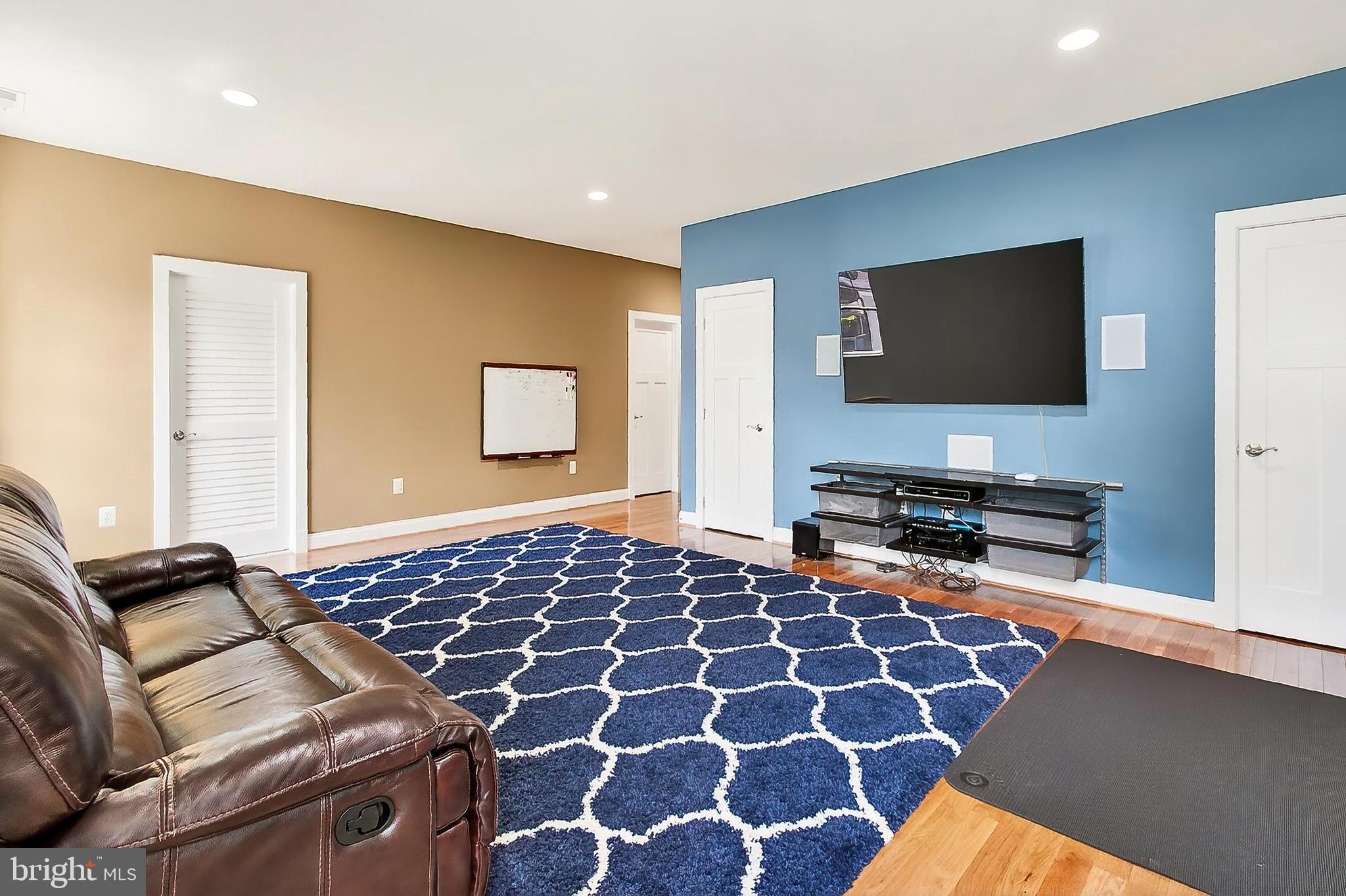 OAK HAVEN - Residential