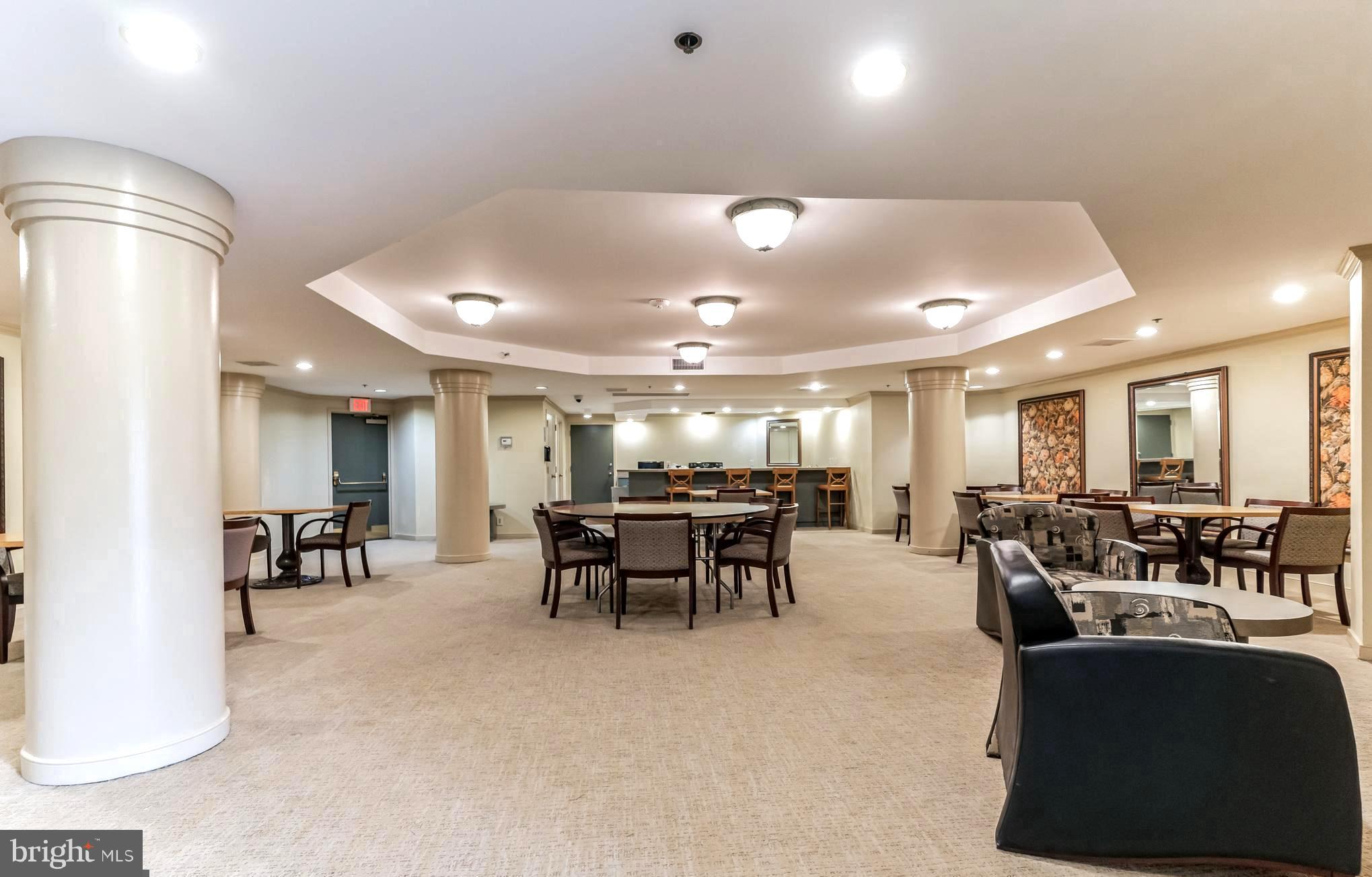 ROSSLYN - Residential