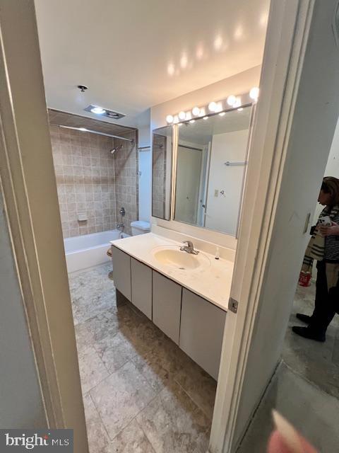 ROSSLYN - Residential