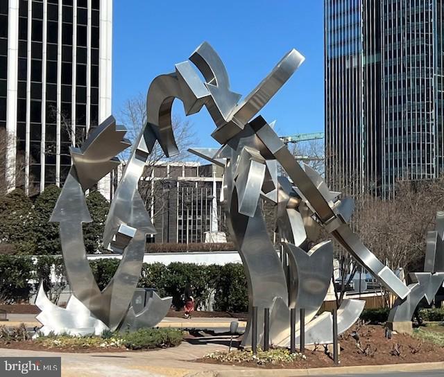 ROSSLYN - Residential