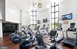 ROSSLYN - Residential