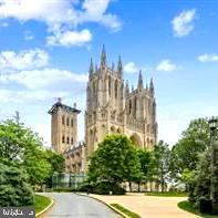 ROSSLYN - Residential