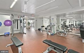 ROSSLYN - Residential