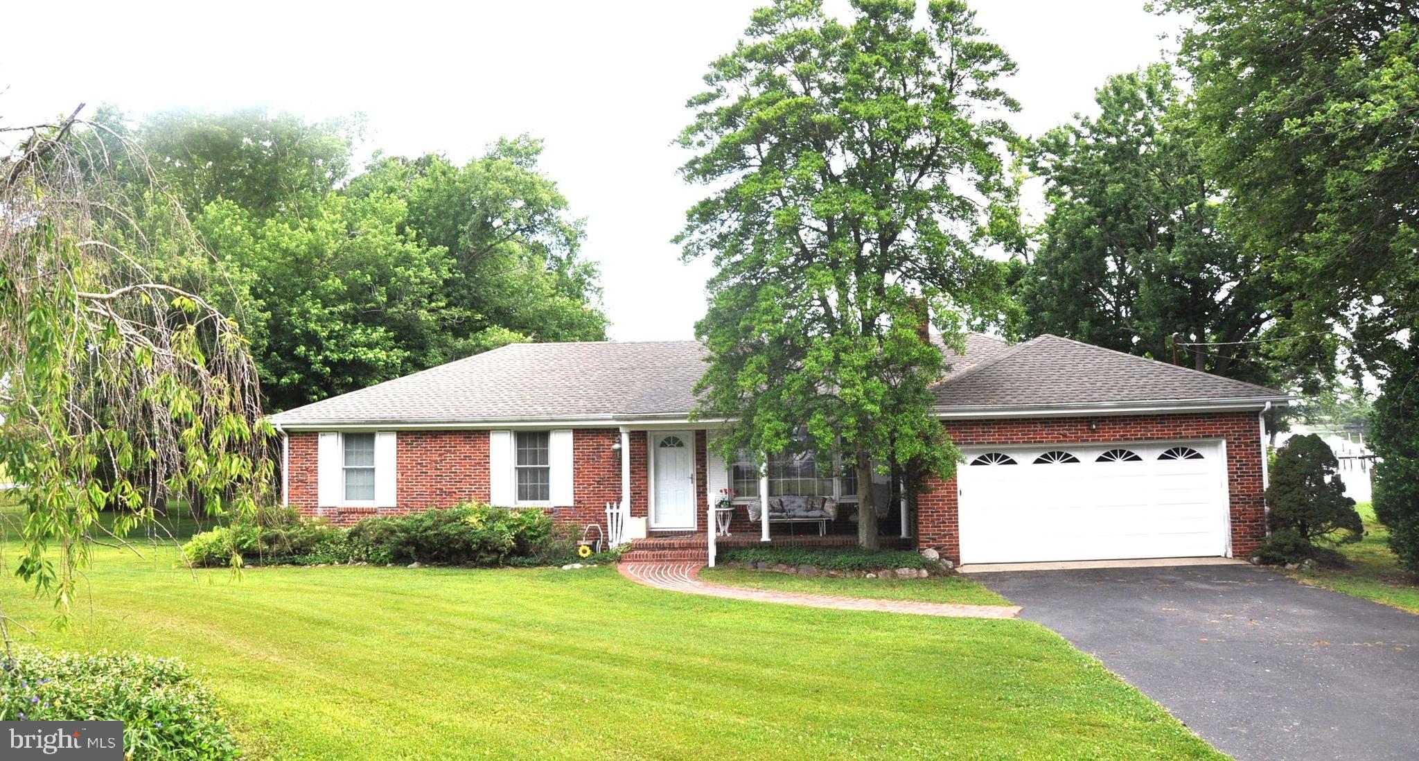 Charming Waterfront Rancher with water views! Welcome to this beautifully maintained brick rancher with 2-bedrooms, 1.5-bath ranch-style home, perfectly situated on a serene waterfront doublelot. Enjoy peaceful water views from the bright and airy sun porch, the perfect spot to relax with your morning coffee or unwind at the end of the day. This home features a spacious living room with cozy fireplace, separate dining room off the kitchen for entertaining, and a generous family room ideal for gatherings or quite nights in. The layout offers comfort and functionality. Additional highlights include:
- Large One Car Garage with extra space
- Funcitional Kitchen with amble cabinetry
- Private backyard with direct water access and pier
- Mature Landscaping
Whether you're looking for a peaceful primary residence or a relaxing weekend retreat, this waterfront gem offers the perfect blend of charm, and location.
More photo's to come