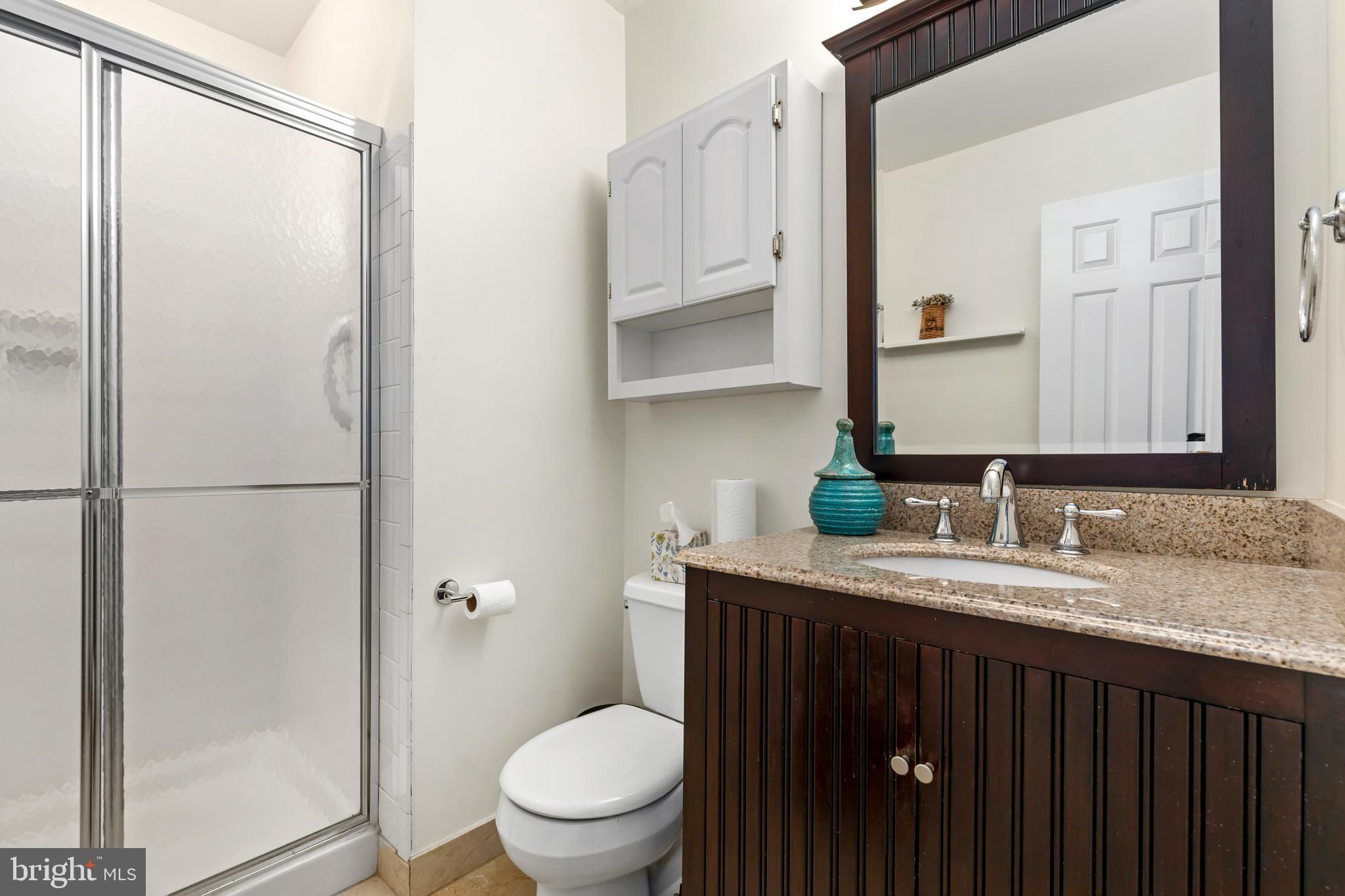 THE GLEN OF CARLYN - Residential