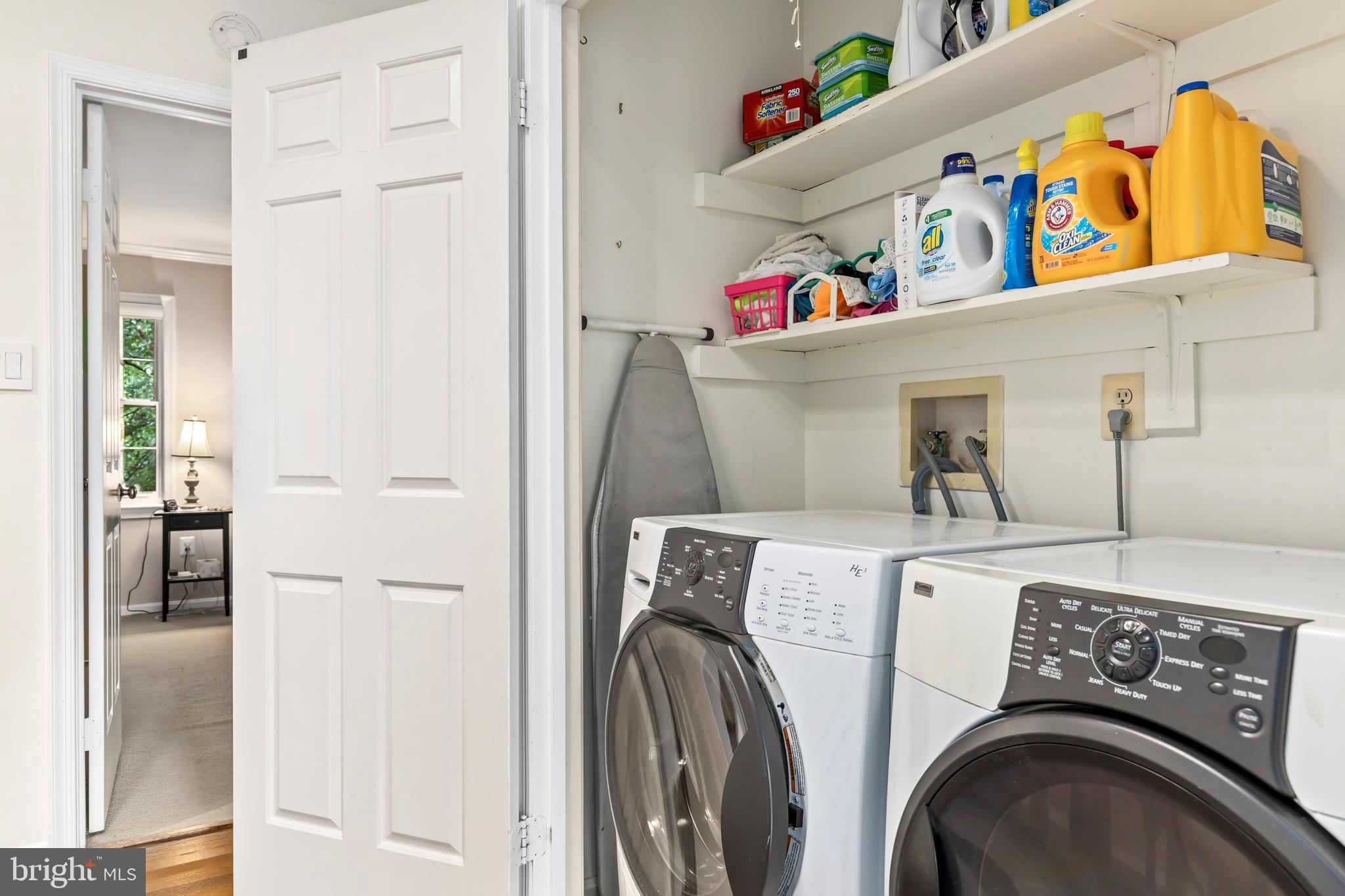 THE GLEN OF CARLYN - Residential