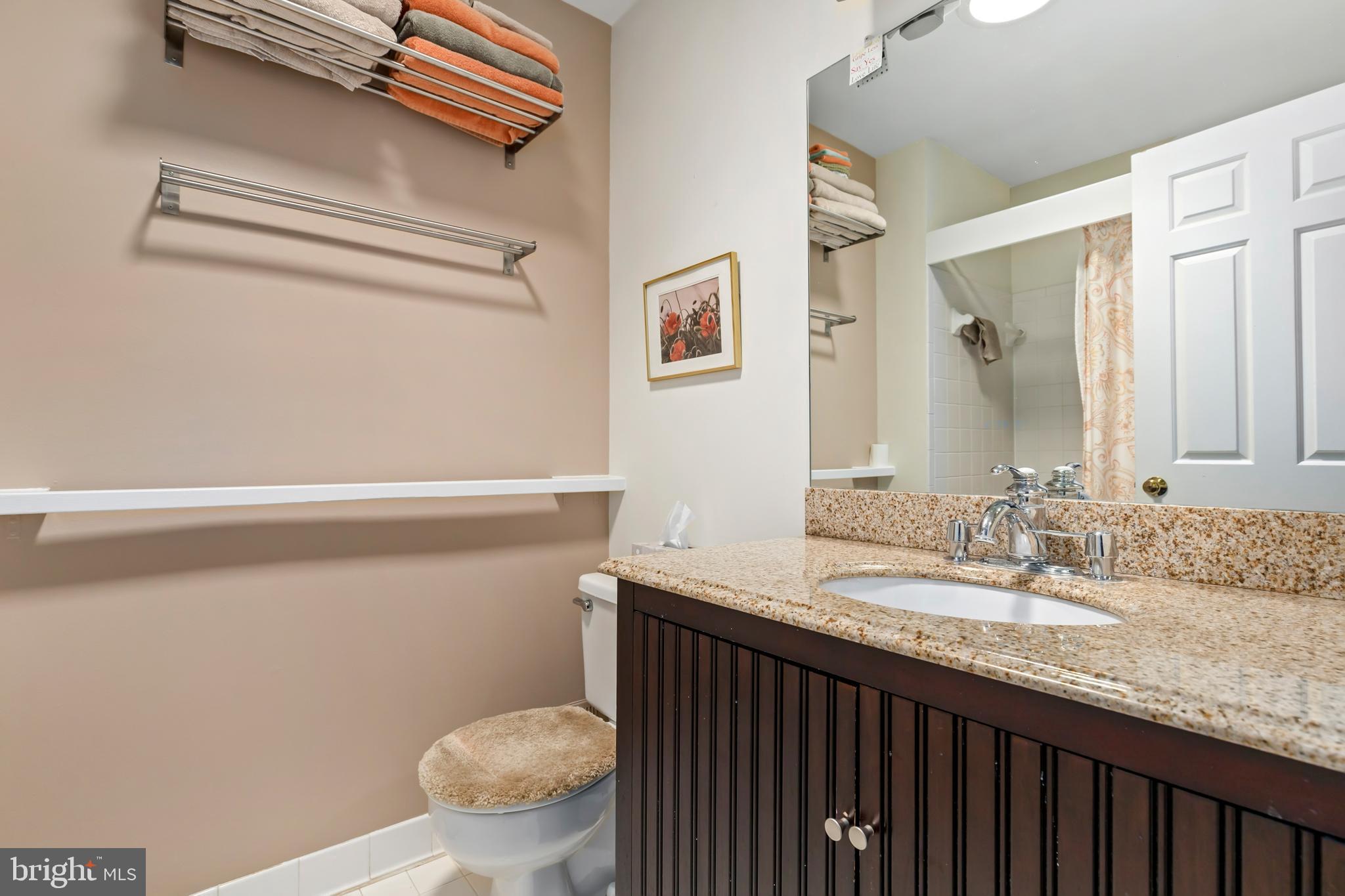 THE GLEN OF CARLYN - Residential