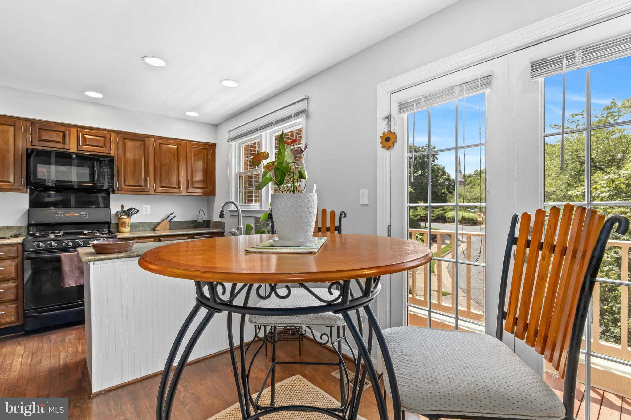 THE GLEN OF CARLYN - Residential