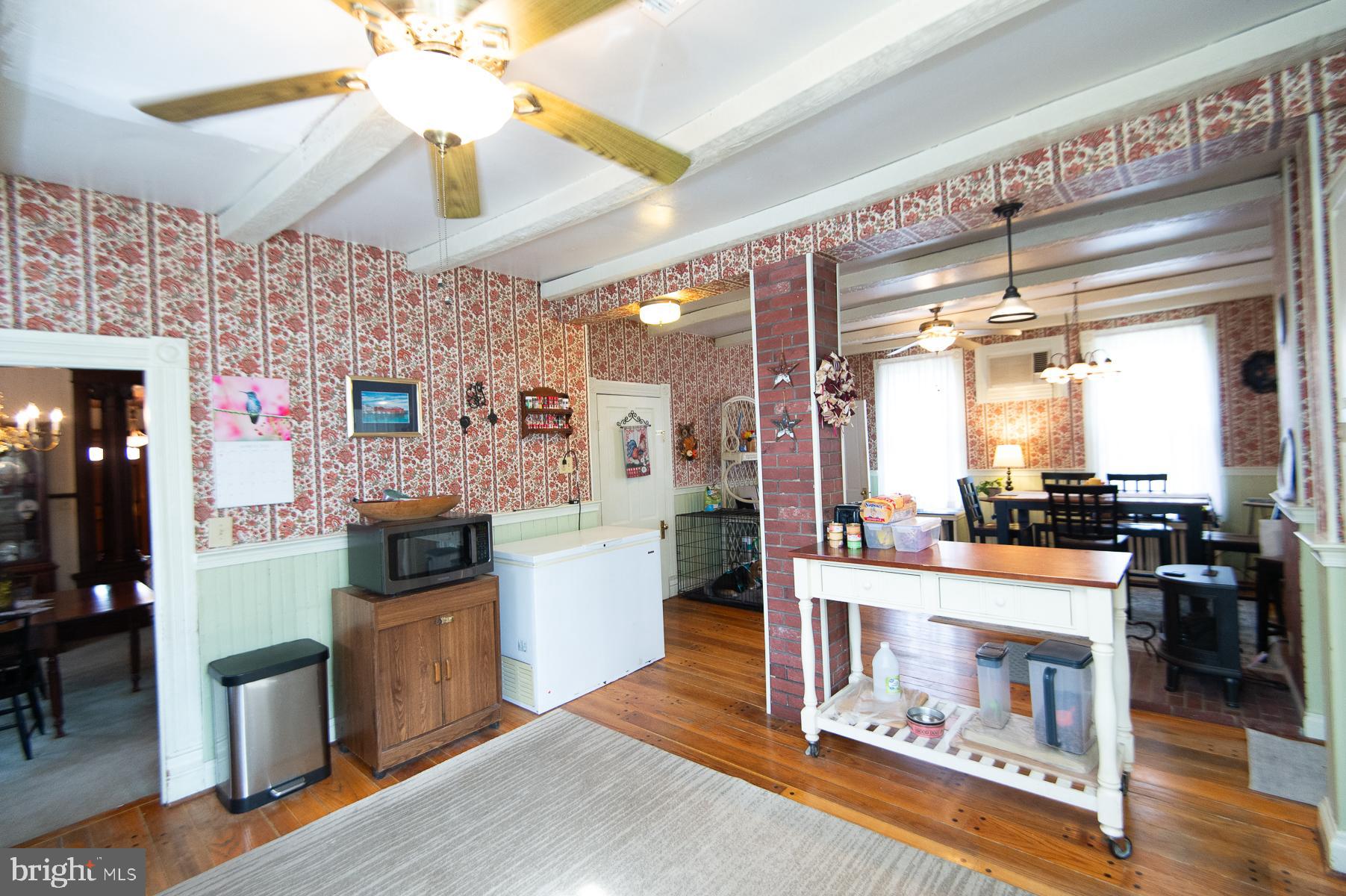 EAST NEW MARKET - Residential