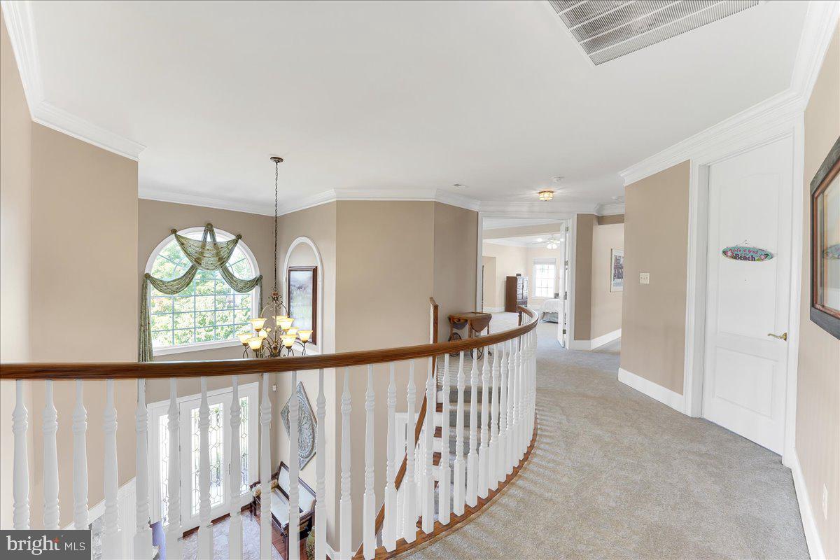 RIVERCREST - Residential