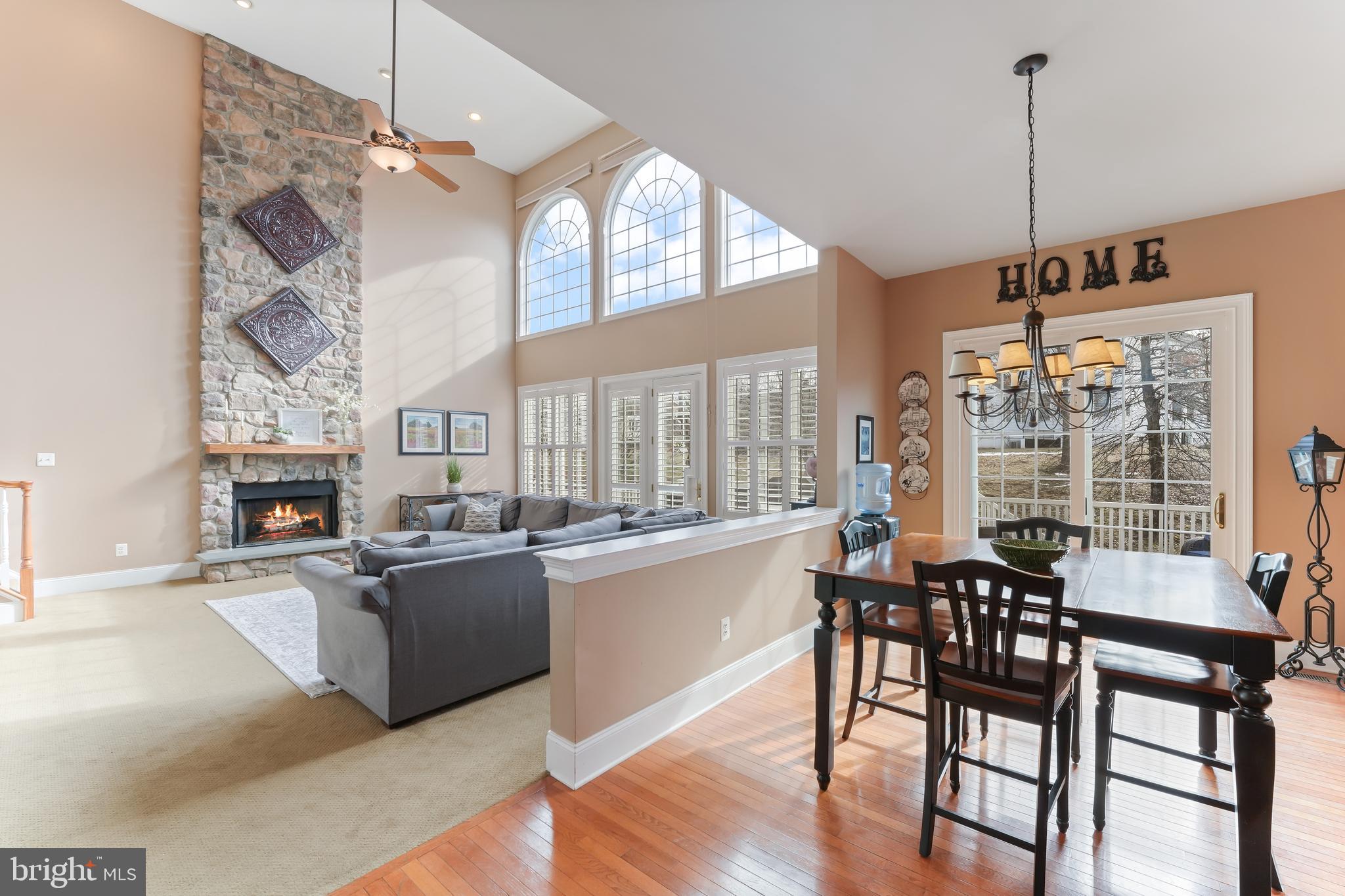 RIVERCREST - Residential