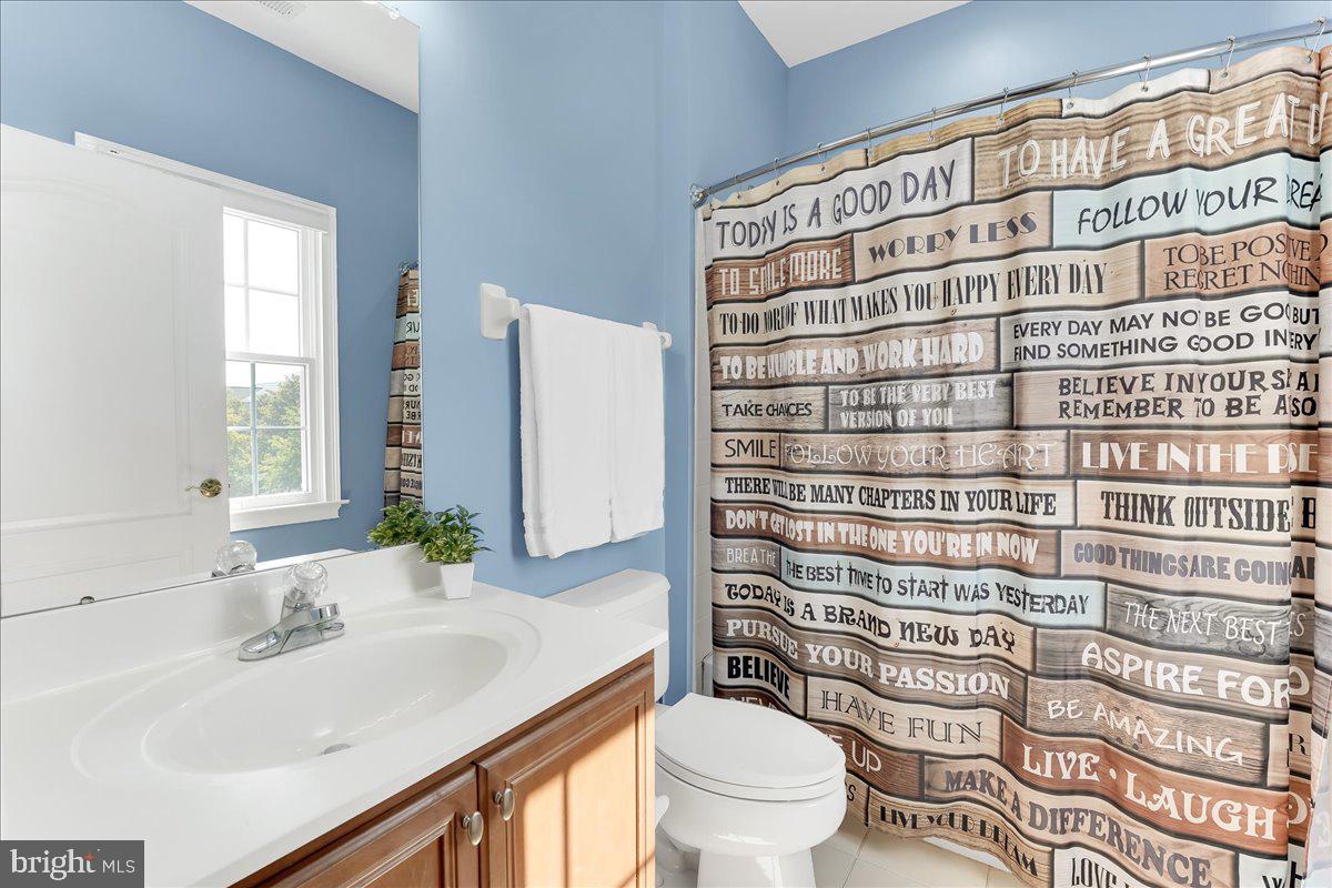 RIVERCREST - Residential