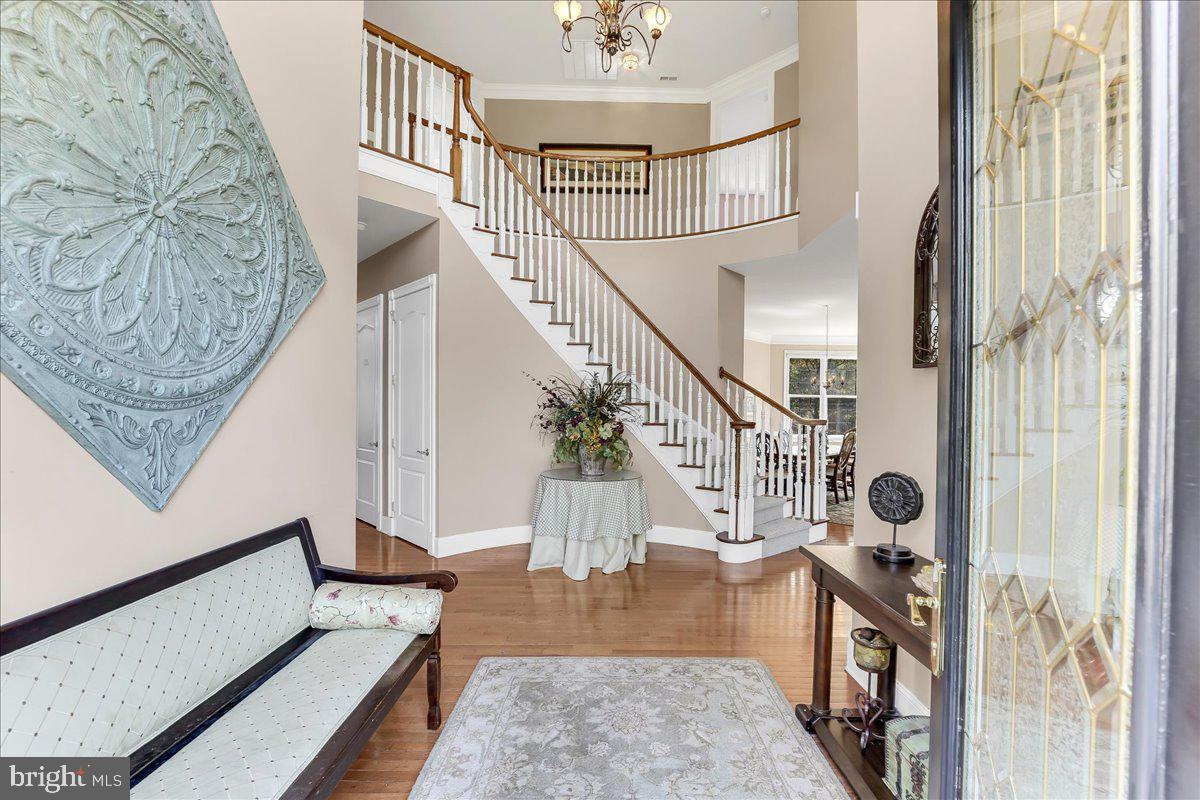 RIVERCREST - Residential