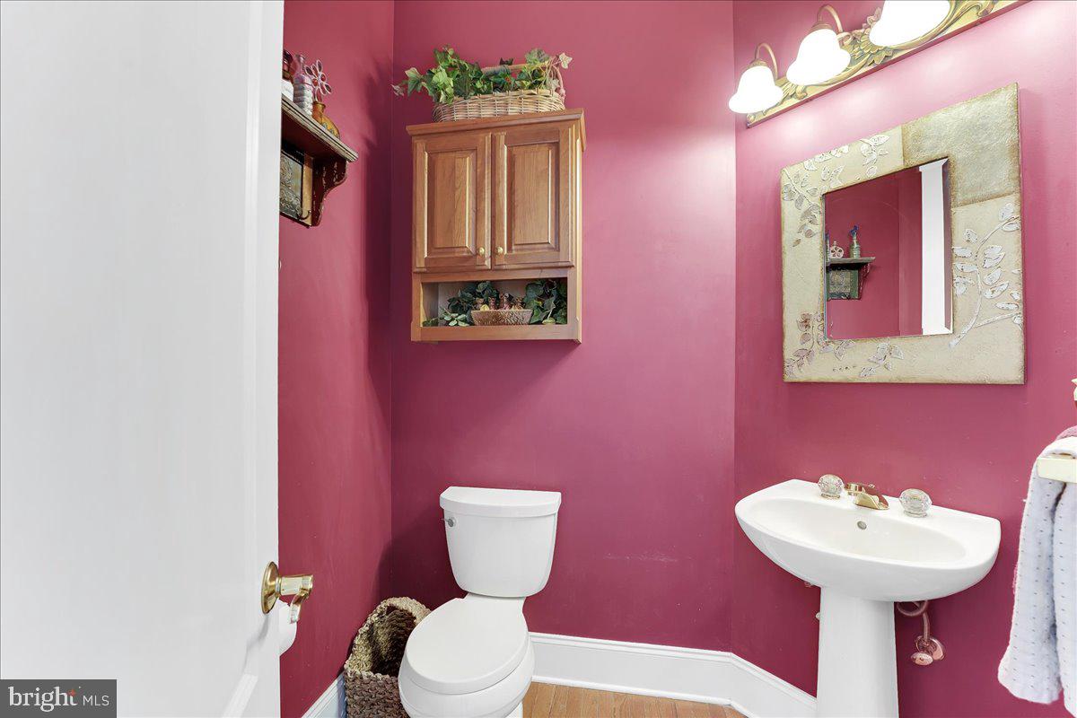 RIVERCREST - Residential