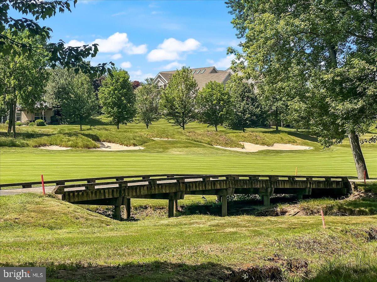 RIVERCREST - Residential