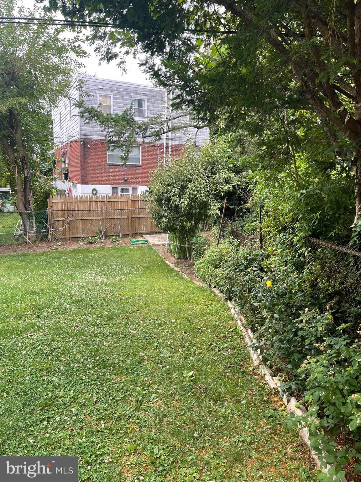 BUSTLETON - Residential